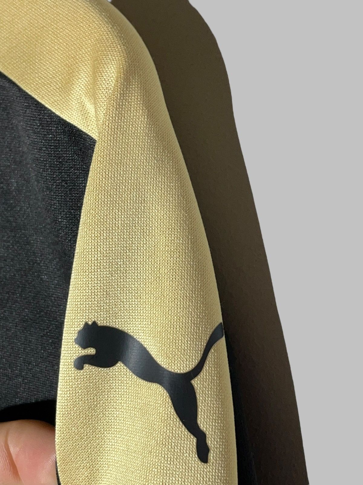 Puma Borussia Dortmund 2015/16 Puma Training Sweat Top Size US M / EU 48-50 / 2 - 7 Thumbnail