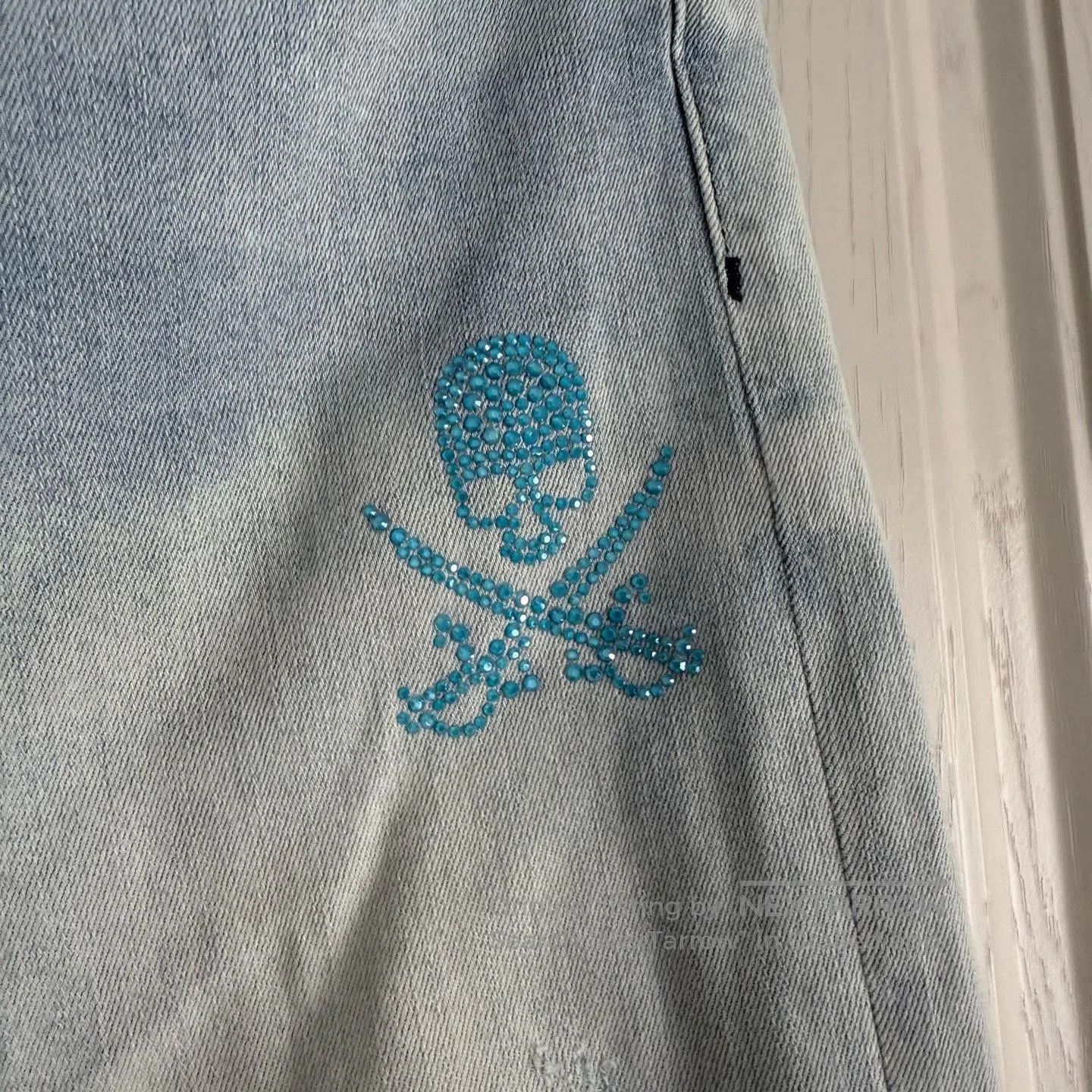 Other MMJ Jeans Skull Rhinestone Pockets. Size 33" - 2 Thumbnail