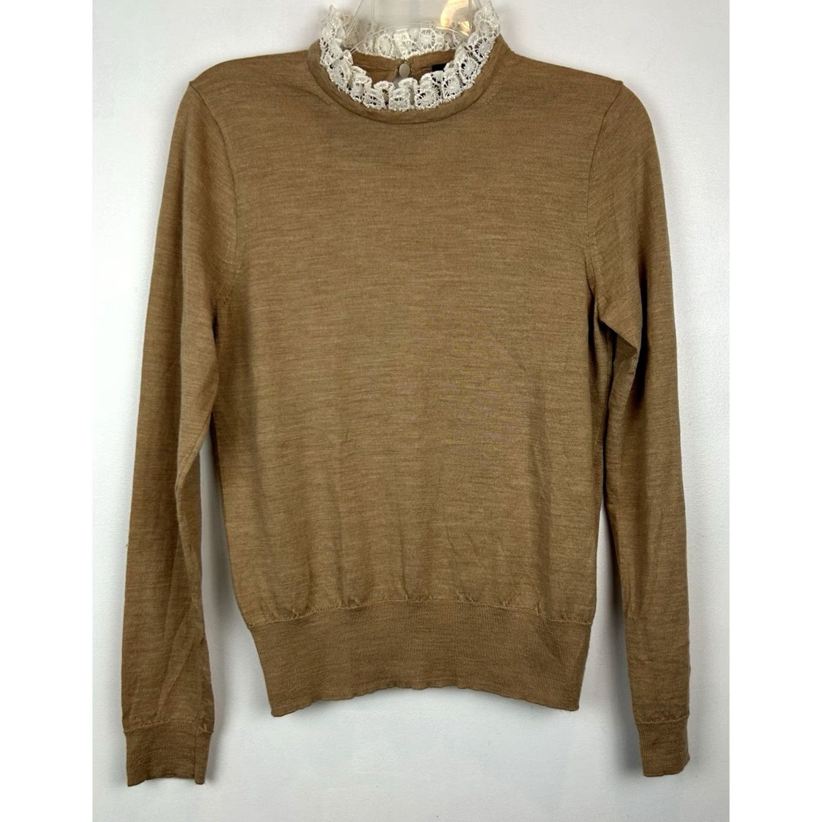 J.Crew J.CREW Sweater Women Small M Lace Ruffle Crew Neck Beige Merino Wool Pullover, Regular Fit, Long Sleeve Size S / US 4 / IT 40 - 2 Thumbnail