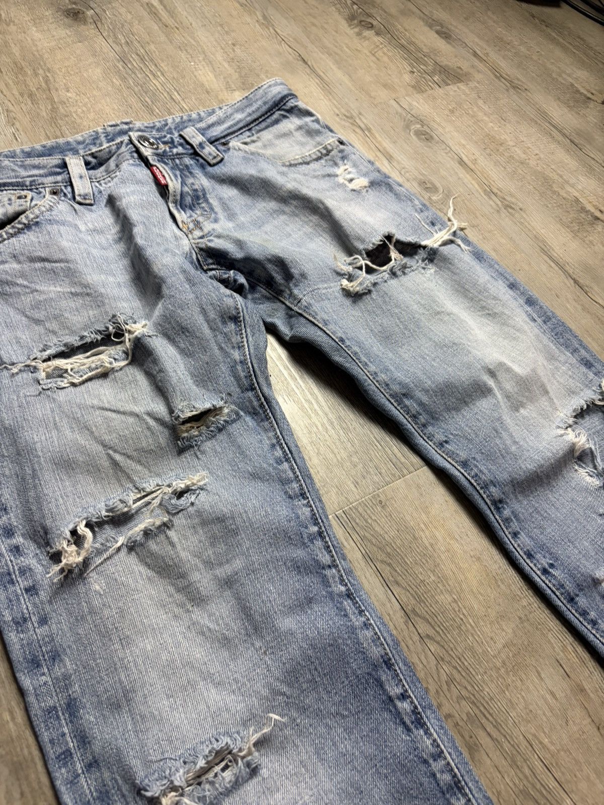 Dsquared2 2005 DSquared2 Fucker Baggy distressed Denim Jeans Italy Size US 30 / EU 46 - 7 Thumbnail