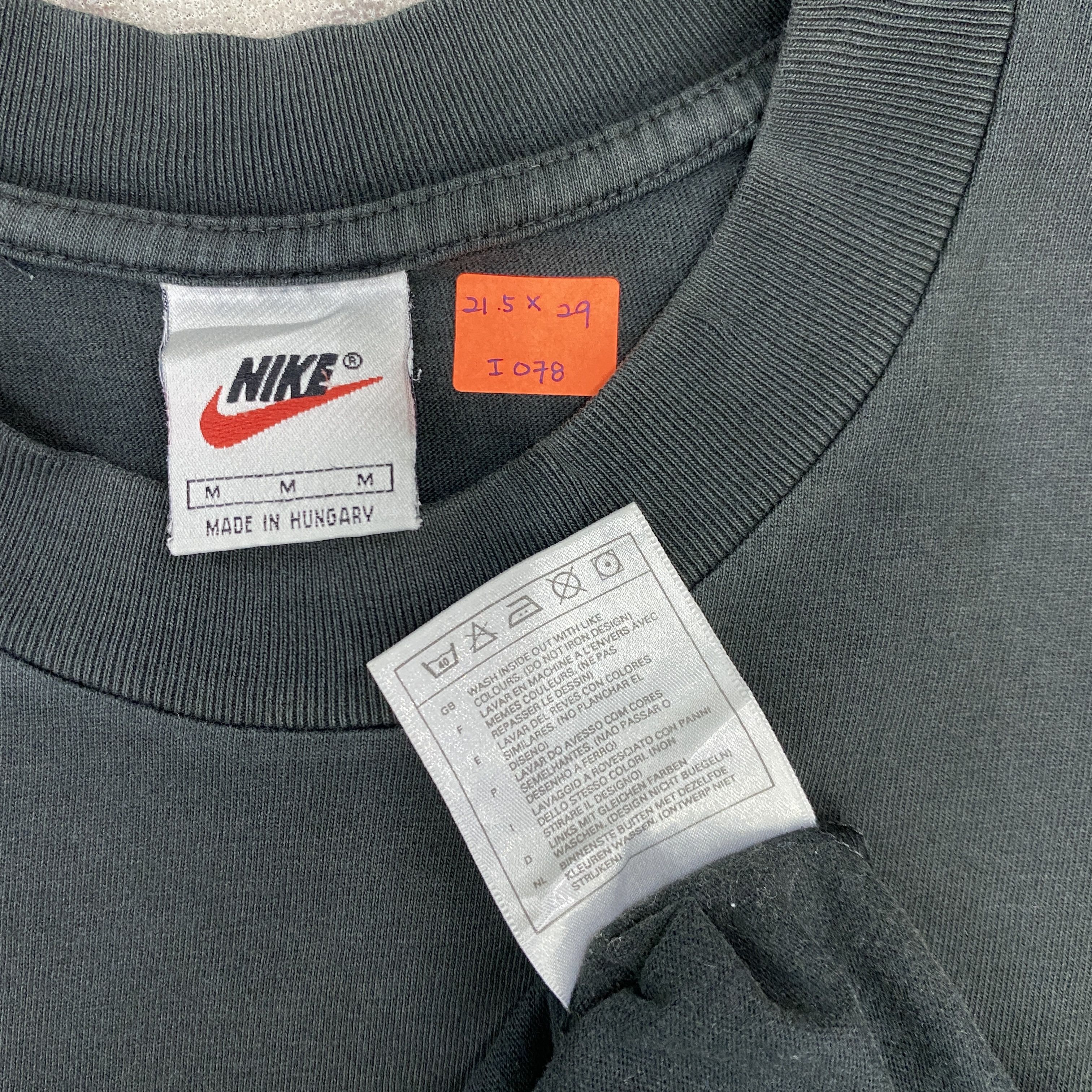 Nike Rare Vintage Nike Le Tour De France 97s Tee TShirt- I078 Size US M / EU 48-50 / 2 - 4 Thumbnail