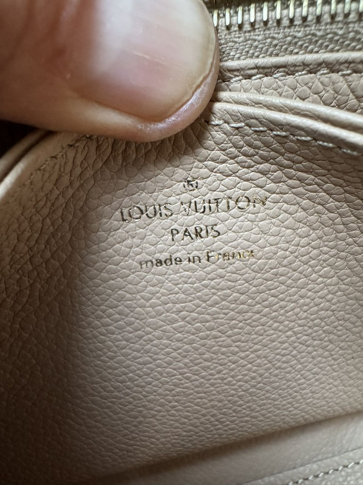 Louis Vuitton LOUIS VUITTON zip wallet purse pouch study all photos & desc Size ONE SIZE - 11 Thumbnail