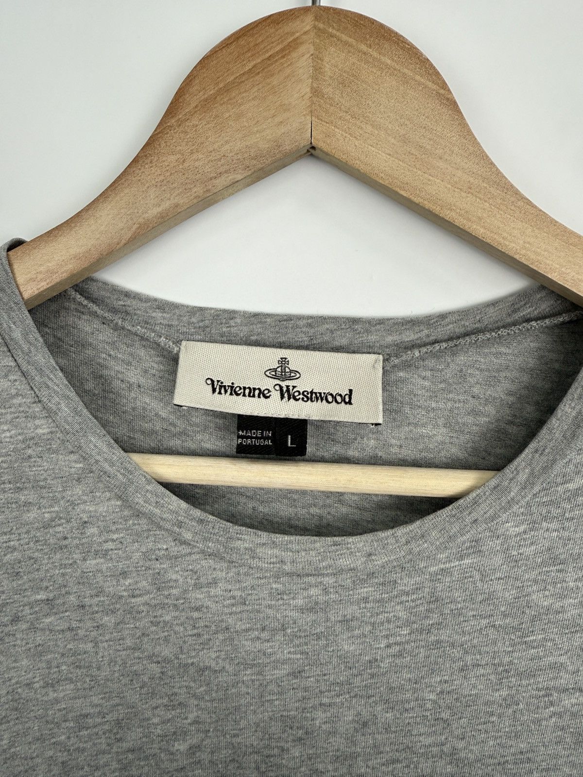 Vivienne Westwood Vivienne Westwood Luxury T-Shirt Rare Retro Hype Y2K Size US L / EU 52-54 / 3 - 5 Thumbnail