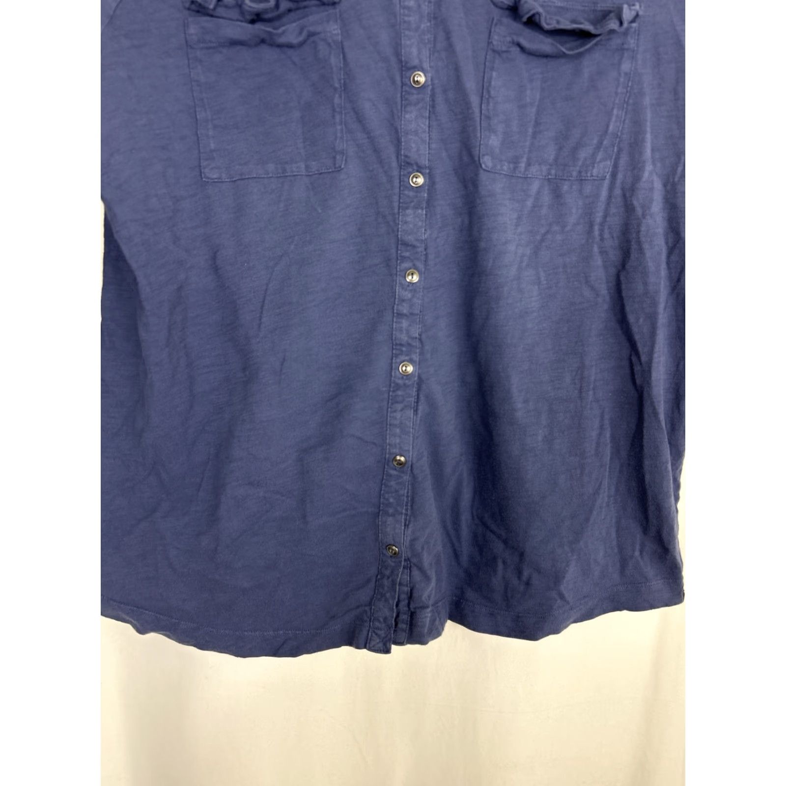 Eddie Bauer Eddie Bauer Womens Button-Up Shirt Navy Blue 1X Long Sleeve Cotton Adjustable Shirt Womens 1X Navy Blue Long Sleeve Cotton Adjustable Size XL / US 12-14 / IT 48-50 - 6 Thumbnail
