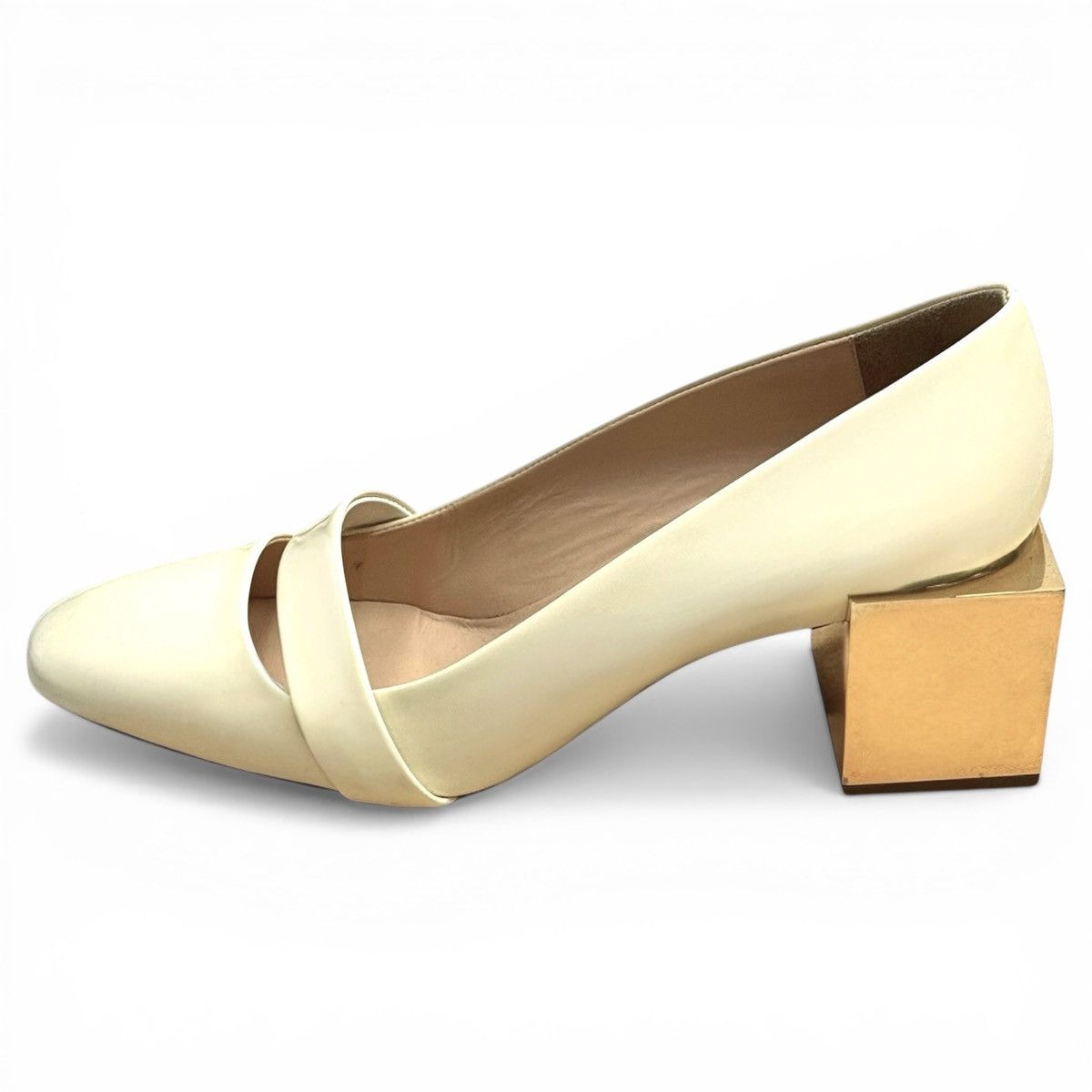 Christian Louboutin Christian Louboutin Cream Patent Mary Jane Pumps Size 38 Size US 8 / IT 38 - 1 Thumbnail