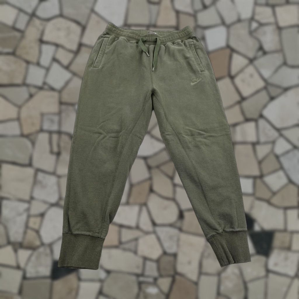 Nike Nike Sportswear Pants Mens Medium Green Classic Fleece Jogger Sweatpants Sweatwear Sportswear Pants Green Nike Size US 31 - 1 Thumbnail