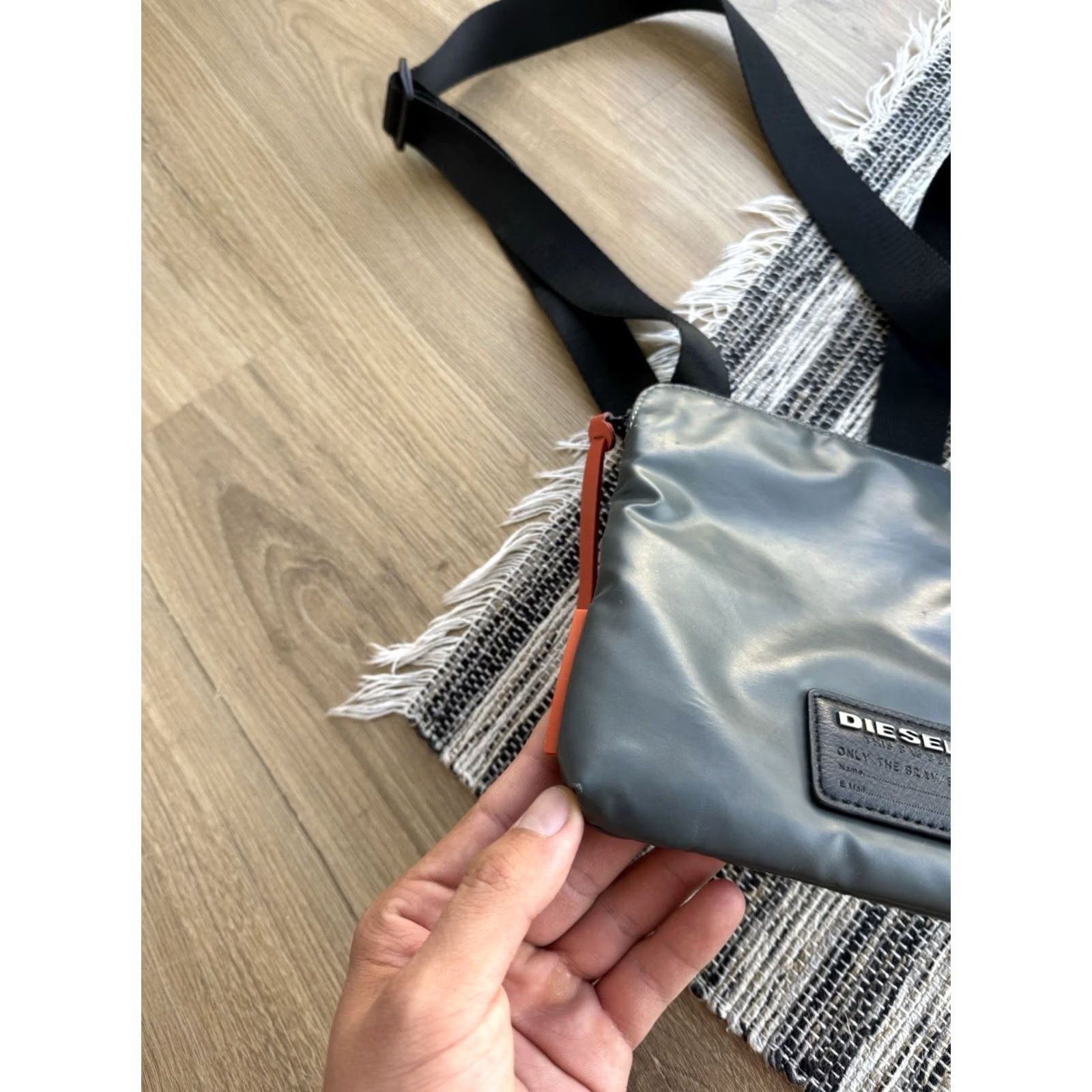 Diesel VINTAGE Diesel Crossbody Shoulder Bag Mini Leather Darck Green 90s Y2K Army Streetwear Mens Bags Size ONE SIZE - 4 Thumbnail