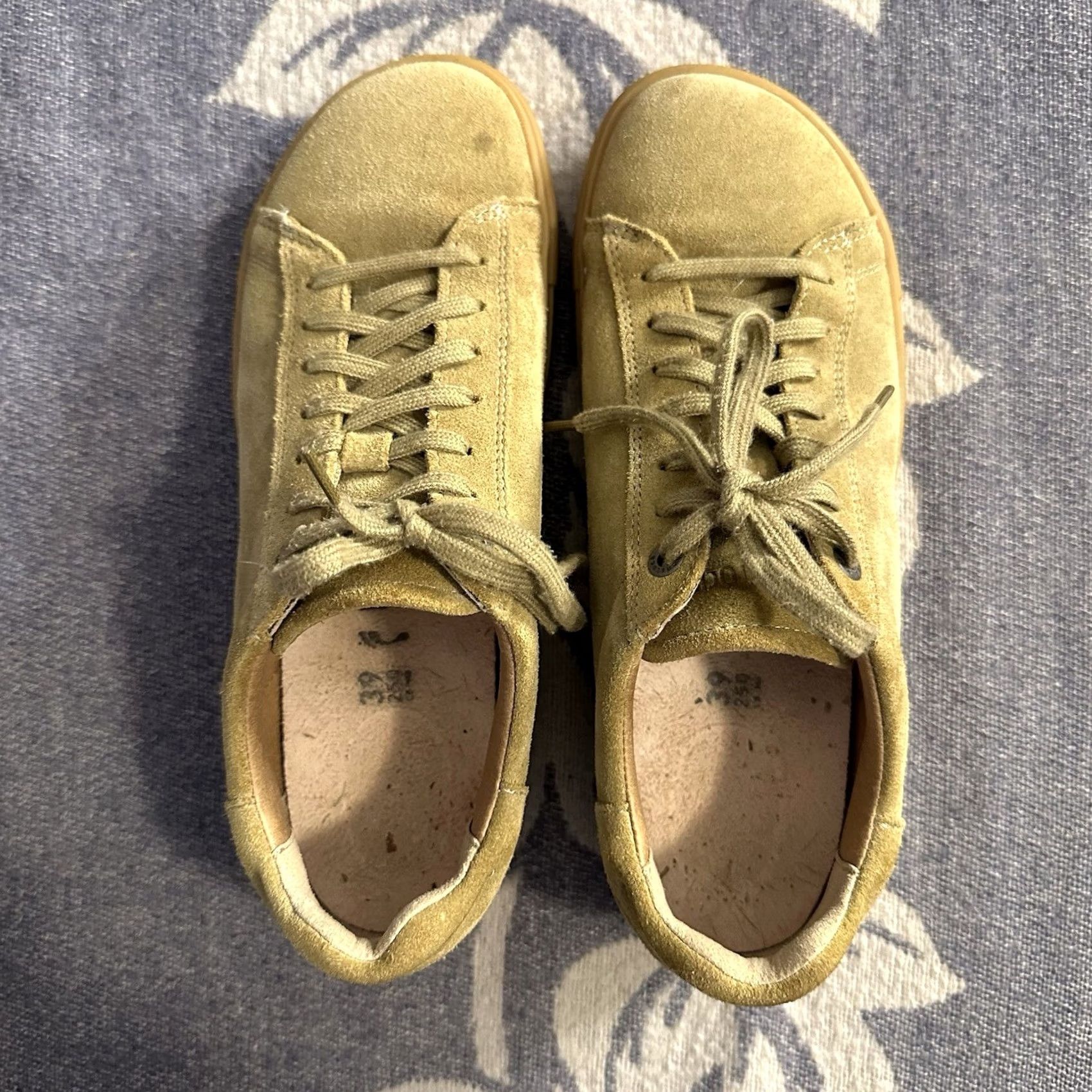 Birkenstock Birkenstock Bend Low Suede Leather Sneakers Womens 8 Beige EU39/US 8-8.5 Casual Sneaker Flat Low Top Lace Up Size US 8 / IT 38 - 4 Thumbnail