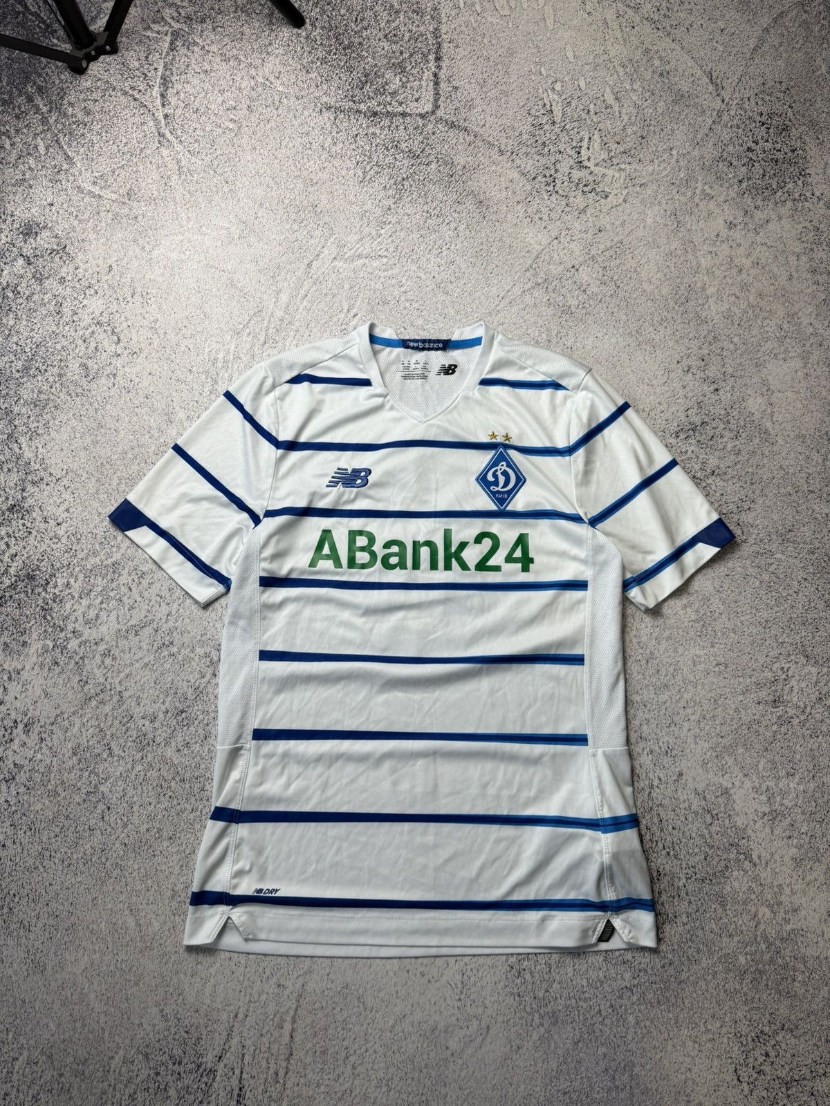 New Balance Vintage New Balance Dynamo Kyiv Jersey A Bank #6 Size US M / EU 48-50 / 2 - 1 Thumbnail
