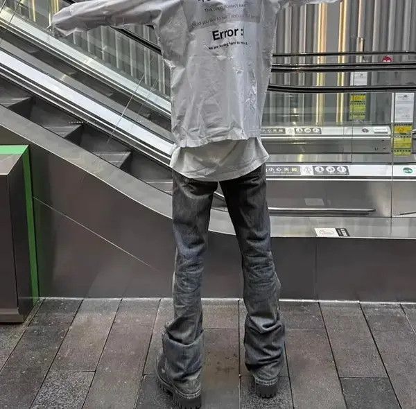 Japanese Brand Rugged Mud Dyed Boot Cut Jeans Size US 30 / EU 46 - 2 Thumbnail