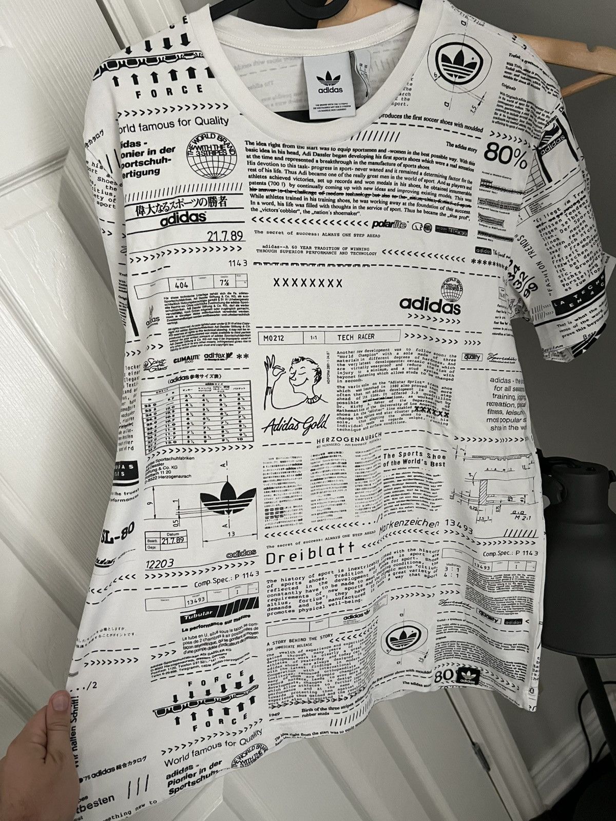 Adidas Adidas originals white all over t shirt Size US L / EU 52-54 / 3 - 2 Thumbnail