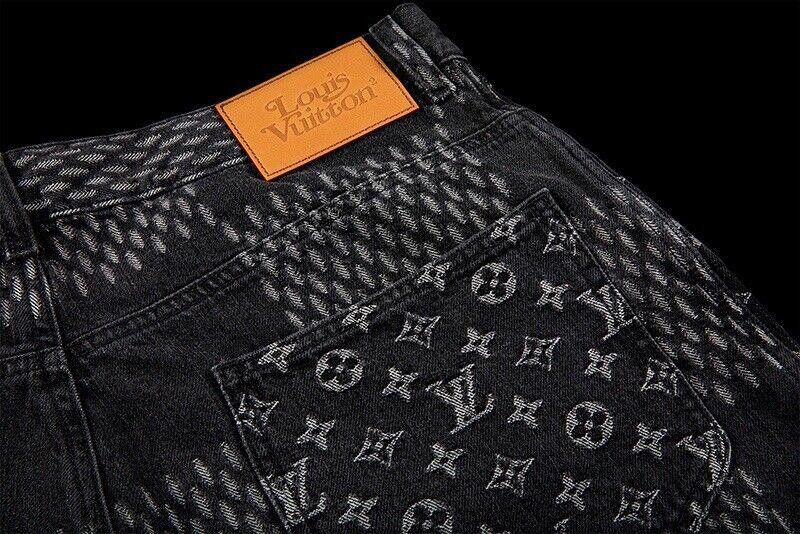 Louis Vuitton LOUIS VUITTON NIGO GIANT DAMIER WAVES MONOGRAM DENIM PANTS Size US 34 / EU 50 - 4 Thumbnail