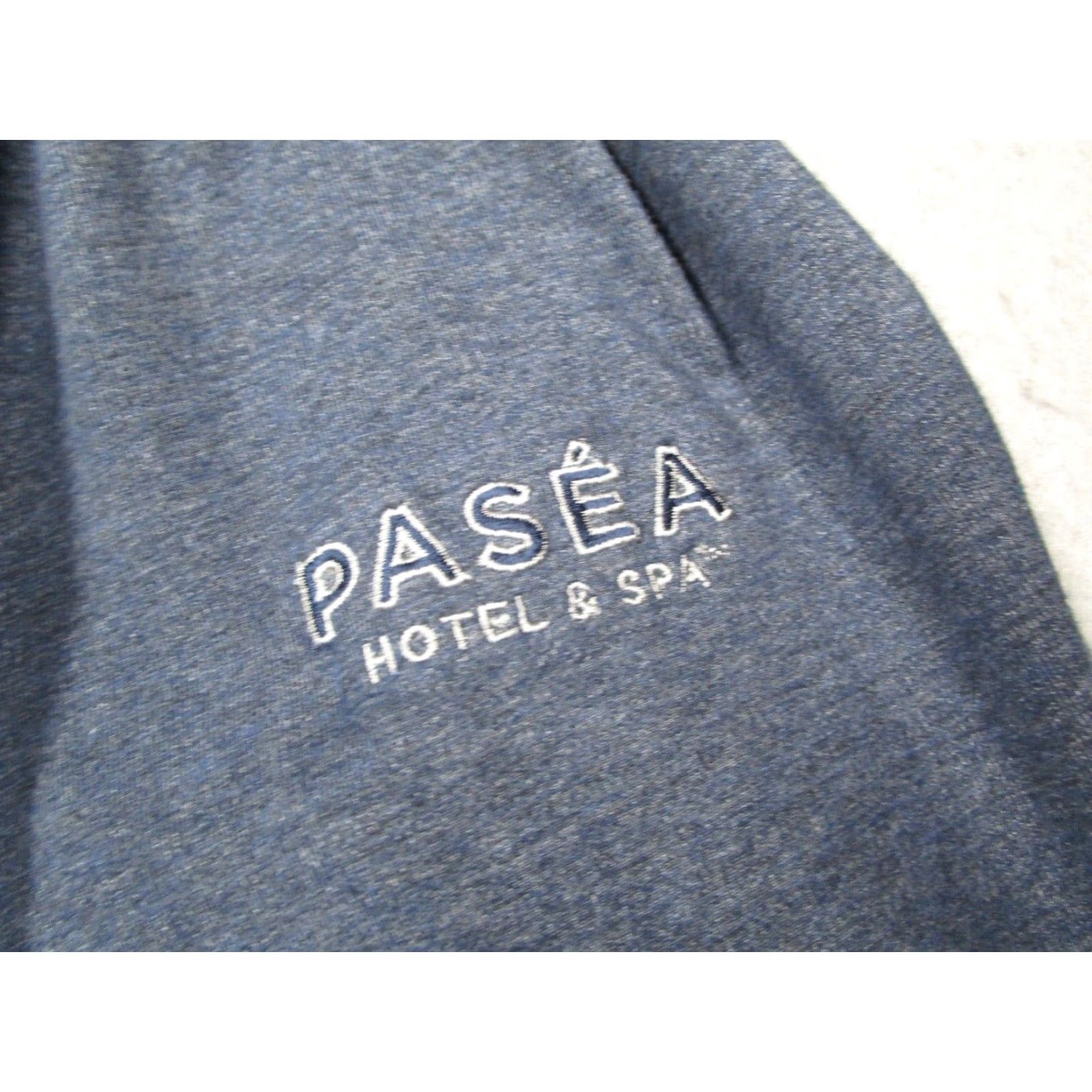 TravisMathew Travis Mathew Mens 2XL 1/4 Zip Blue Pullover Sweater Golf PASEA HOTEL Embroidered Pocket Logo Casual Travel All Seasons Cotton Blend Polyester Blend Size US XXL / EU 58 / 5 - 4 Thumbnail