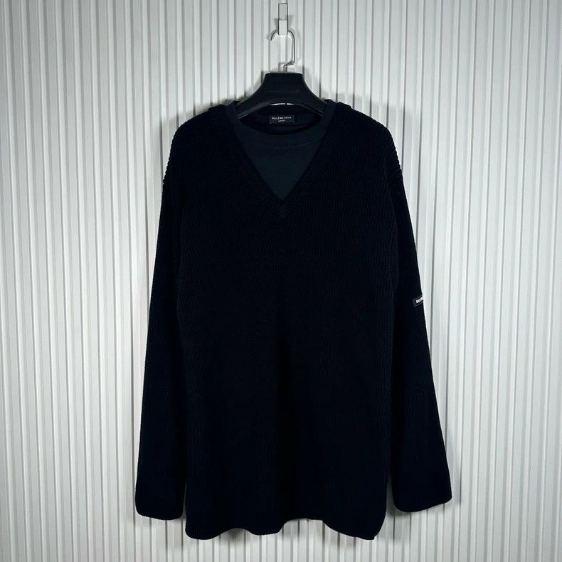 Balenciaga Balenciaga Armband fake two-piece knitted sweater Size US L / EU 52-54 / 3 - 2 Thumbnail