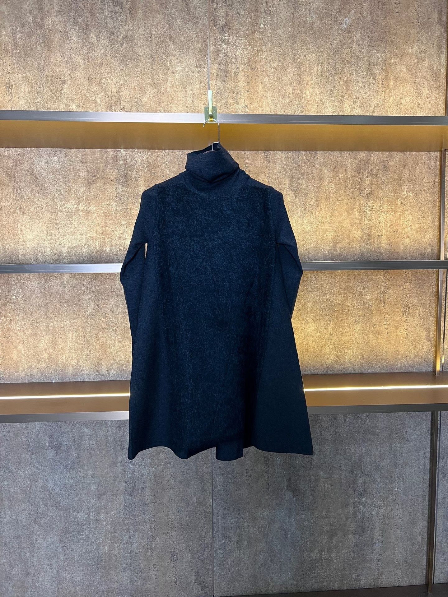 Louis Vuitton Louis Vuitton High Neck Wool Mohair Dress Size S / US 4 / IT 40 - 1 Thumbnail