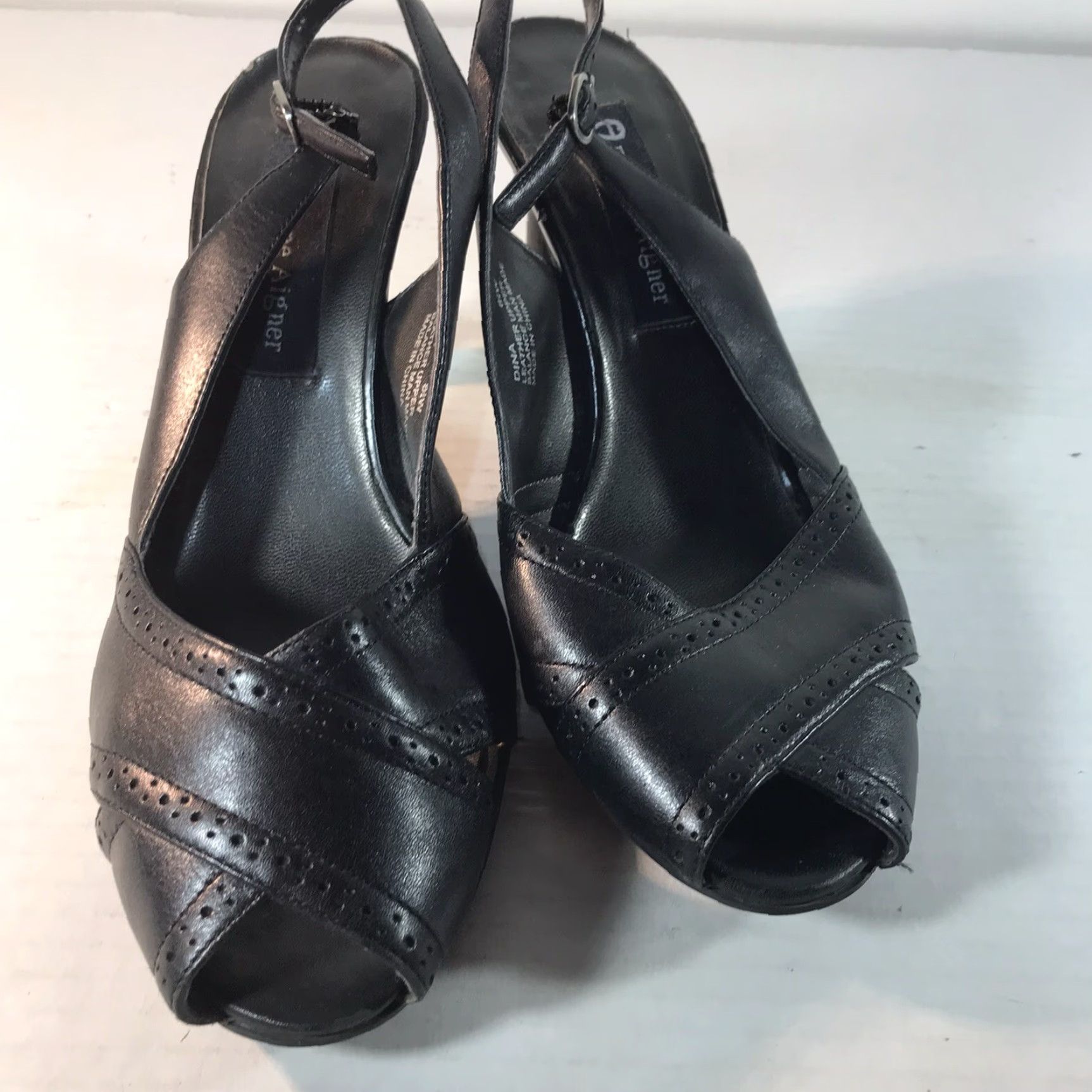 Aigner VINTAGE Etienne Aigner Women's Slingback Heels Size 8.5W Black Leather Peep Toe 3.5in Classic Going Out Size US 8.5 / IT 38.5 - 2 Thumbnail