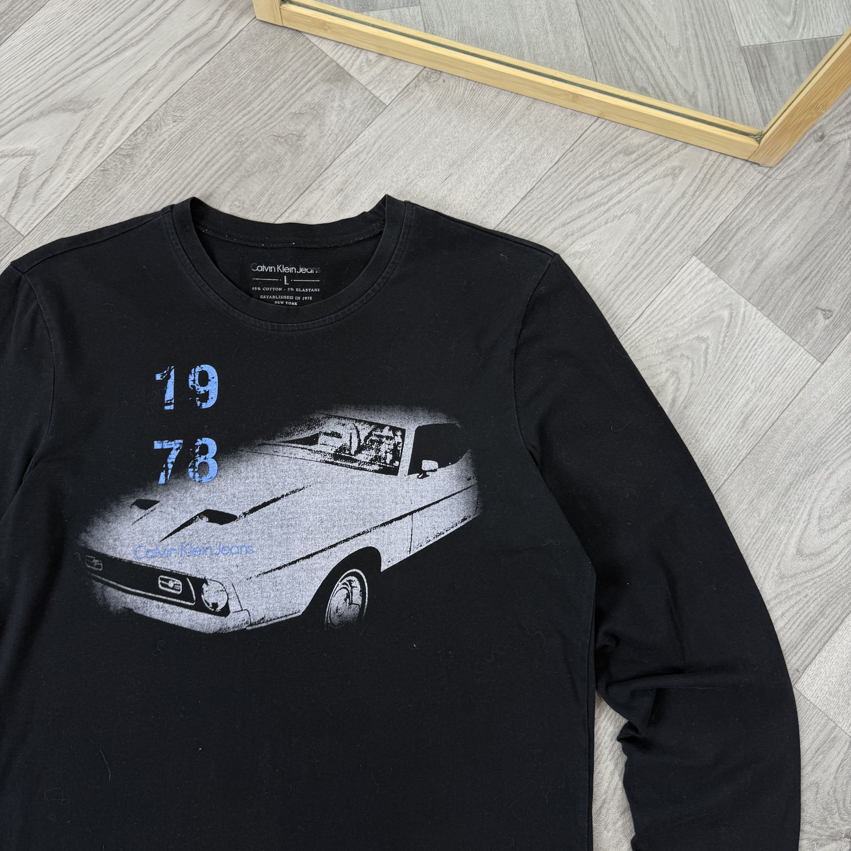 Calvin Klein Vintage Calvin Klein Jeans Y2K Graphic Long Sleeve Tee Shirt Size US L / EU 52-54 / 3 - 7 Thumbnail