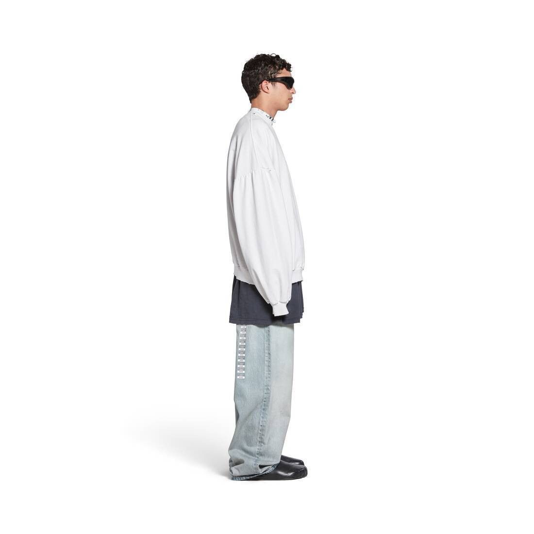 Balenciaga o1w1db11225 Pierced Round Sweatshirt Oversized in White Size US XL / EU 56 / 4 - 4 Thumbnail