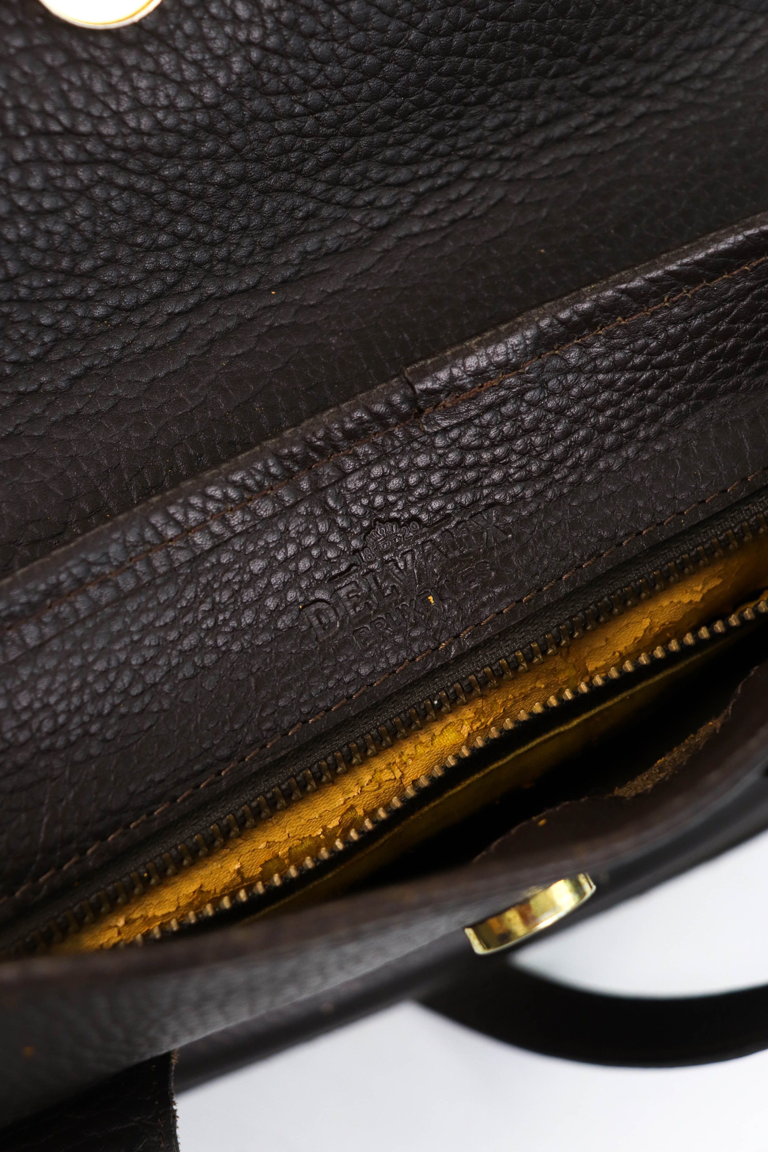 Delvaux Delvaux Brown Grained Leather Handmade Artisan Shoulder Bag Size ONE SIZE - 15 Thumbnail