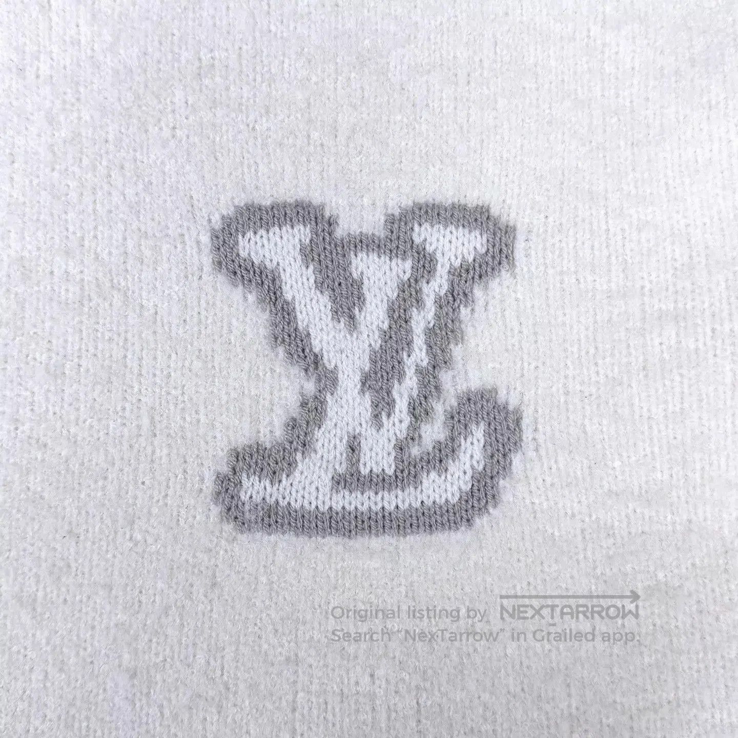 Louis Vuitton Beige Oversized Sweater with Logo - XL. Size US XL / EU 56 / 4 - 4 Thumbnail