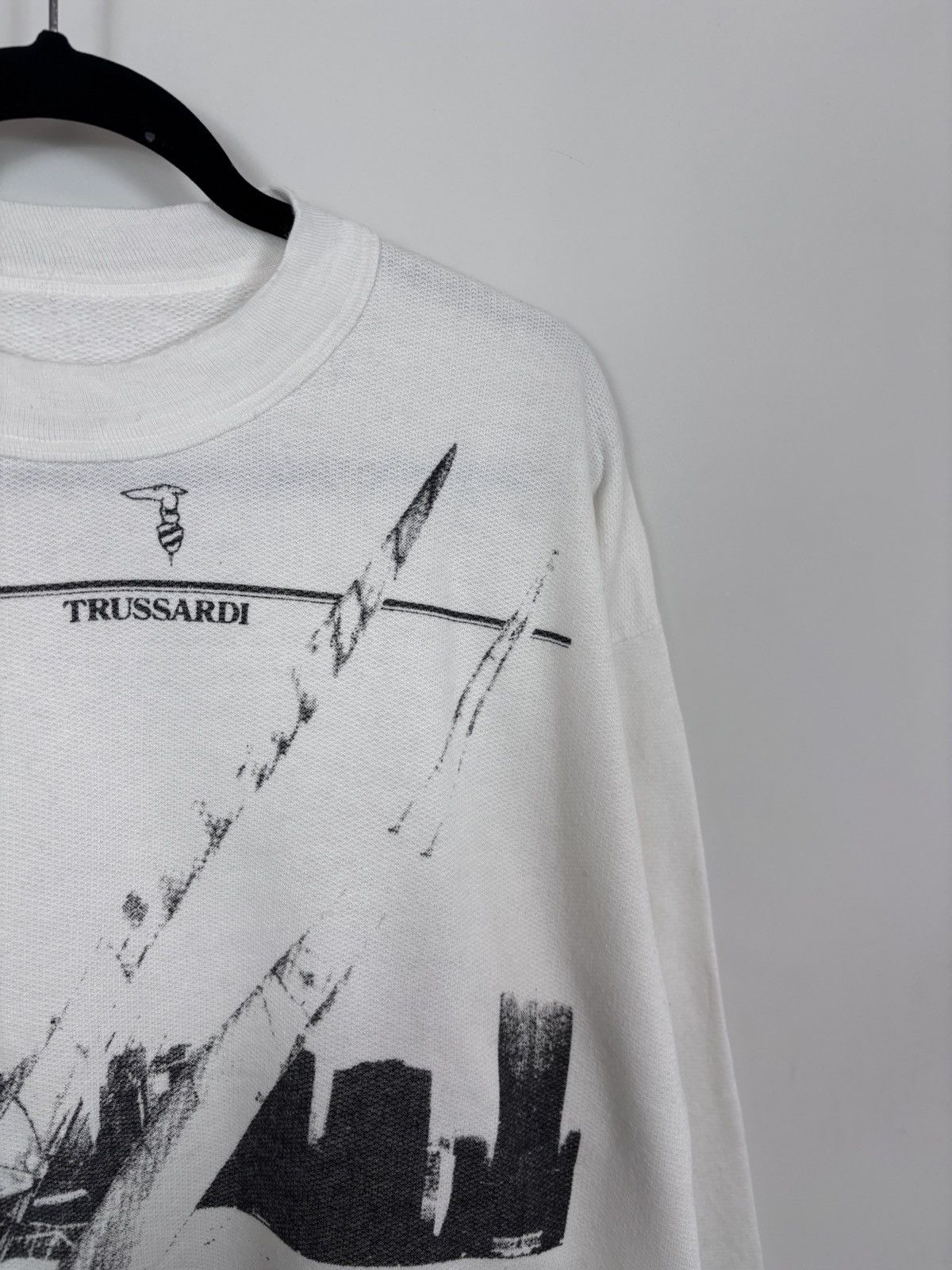 Trussardi Vintage Trussardi Men’s Big City Print Logo White Sweatshirt Size US L / EU 52-54 / 3 - 4 Thumbnail