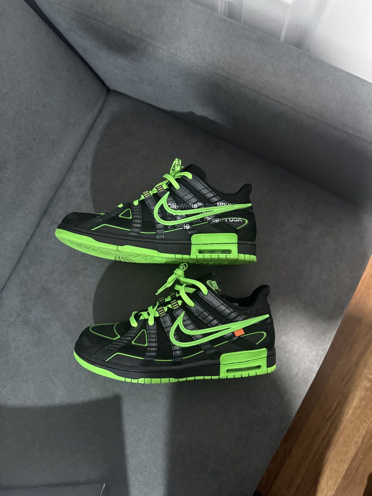 Nike × Off-White × Virgil Abloh Nike Air Rubber Dunk OW “Green Strike” Size US 10 / EU 43 - 2 Thumbnail