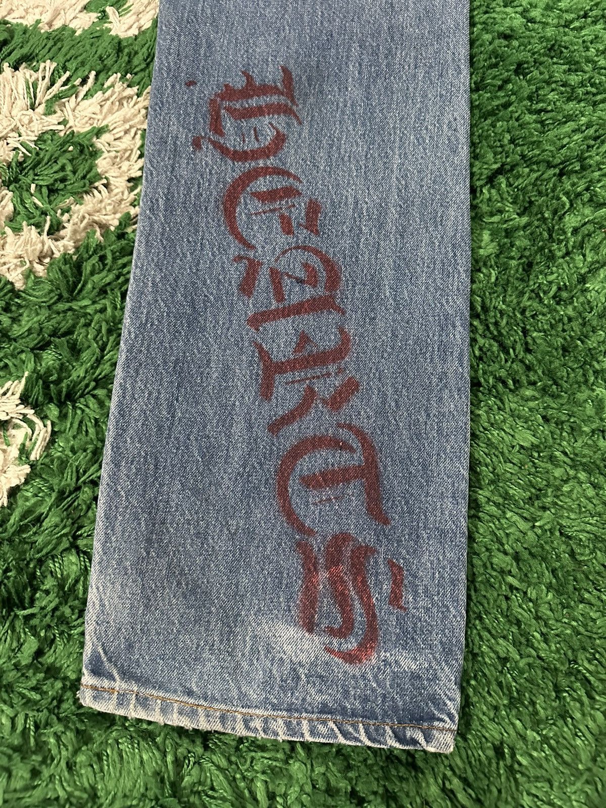 Chrome Hearts Chrome Hearts Levi’s Stencil Cross Patch Denim Size US 33 - 9 Thumbnail