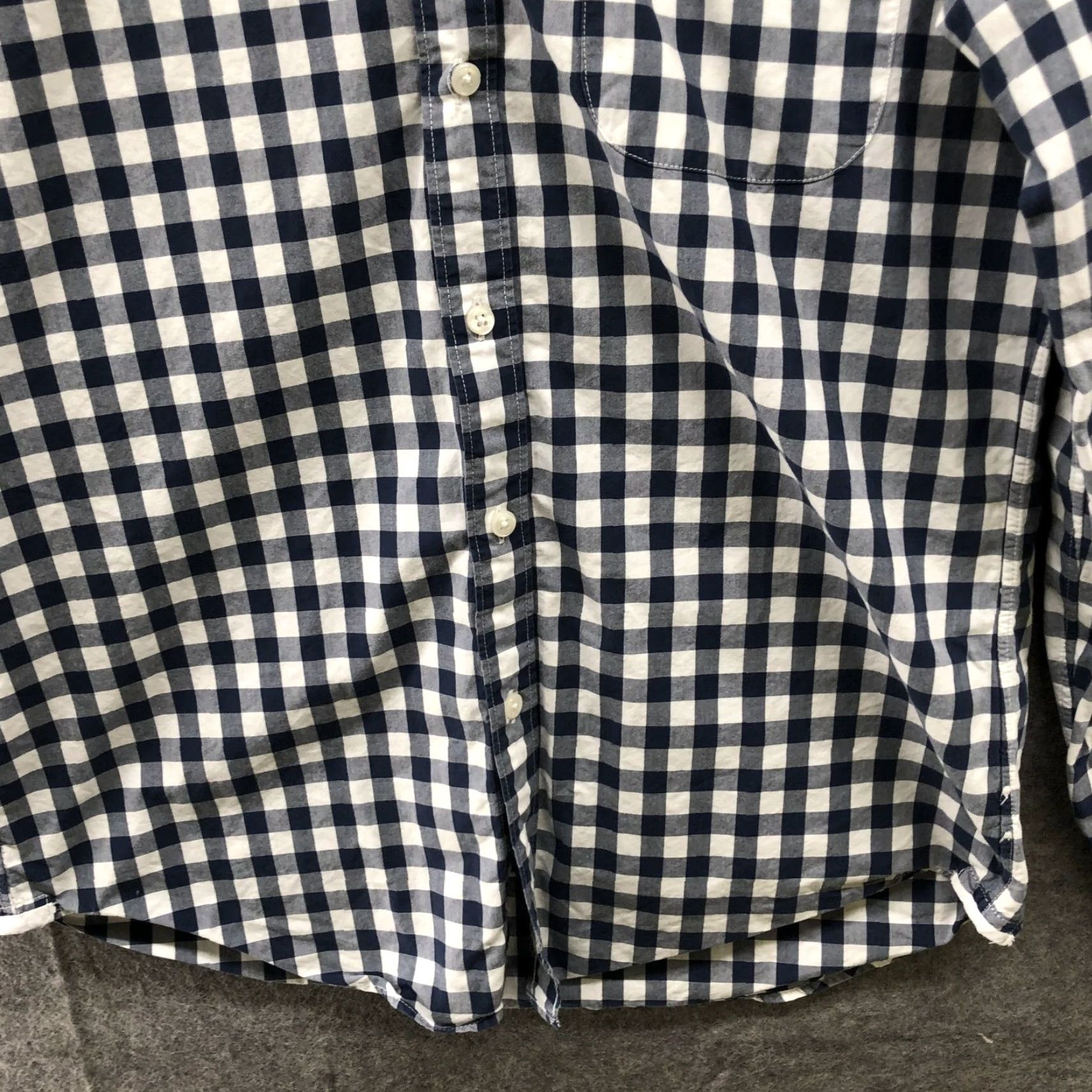 J.Crew J. Crew Shirt Mens S Classic Fit Long Sleeve Button-Down Blue White Gingham 2-Ply Cotton Shirt Size US S / EU 44-46 / 1 - 4 Thumbnail