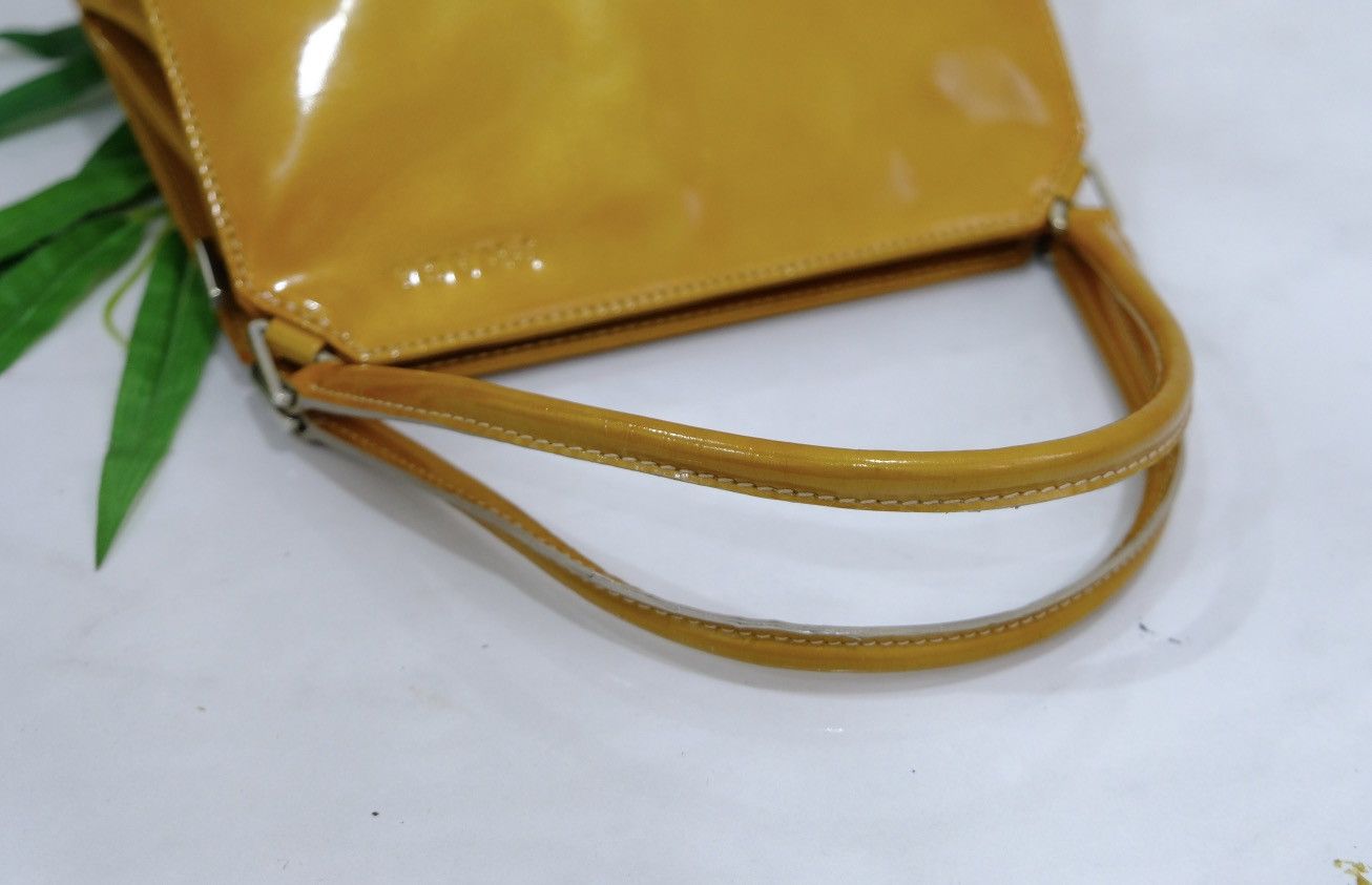 Prada Authentic Prada handbag yellow pattern leather Size ONE SIZE - 6 Thumbnail