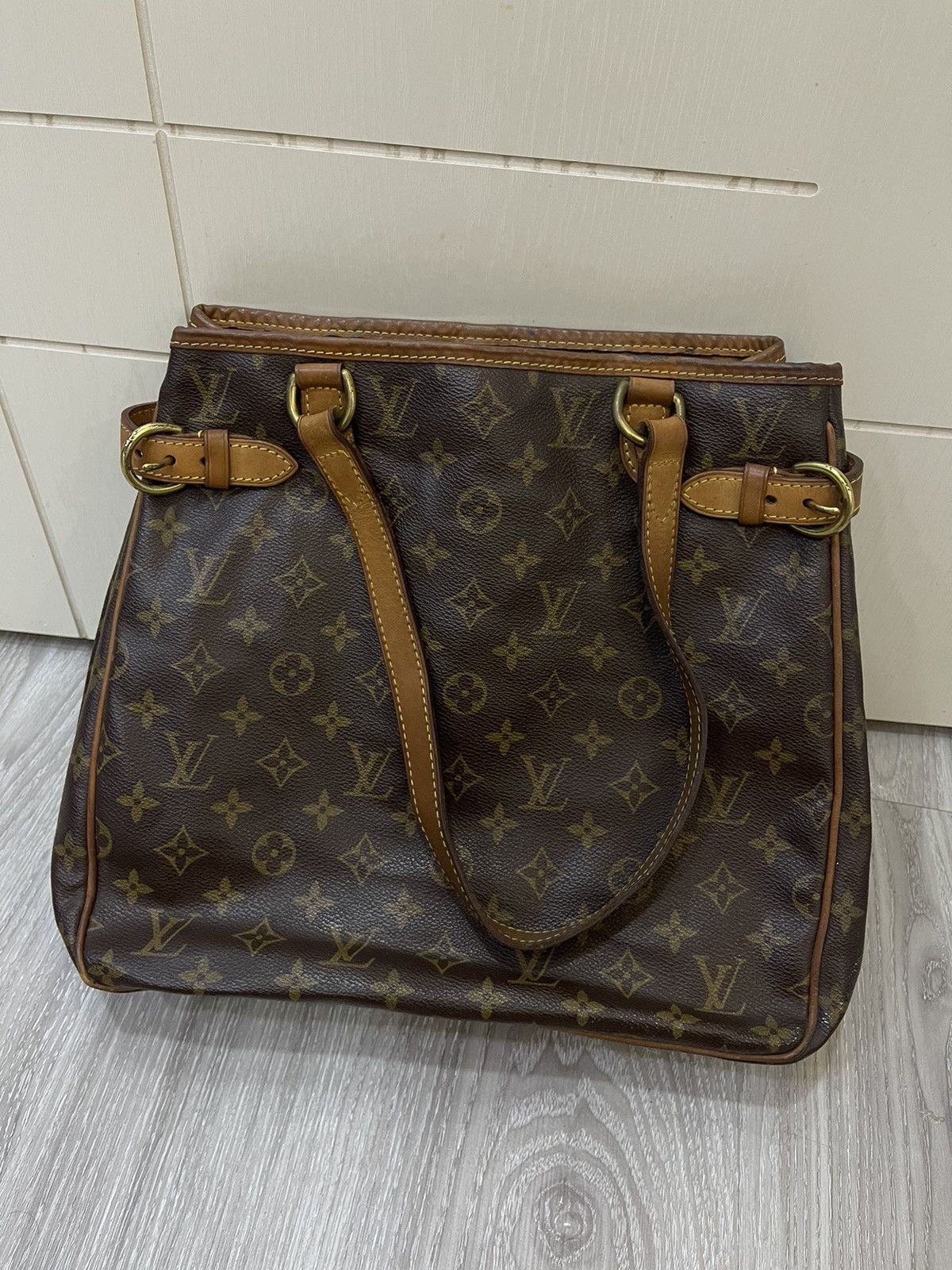 Louis Vuitton Louis Vuitton Batignolles leather handbag Size ONE SIZE - 1 Thumbnail