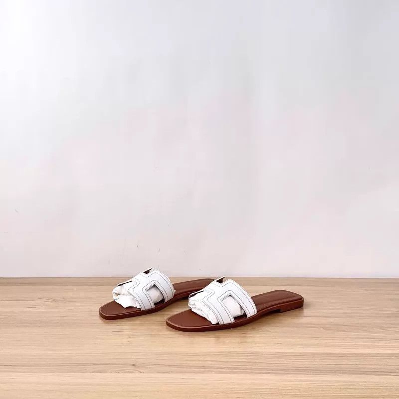Hermes Hermès Slippers EUR 38.5 Size US 8 / IT 38 - 4 Thumbnail