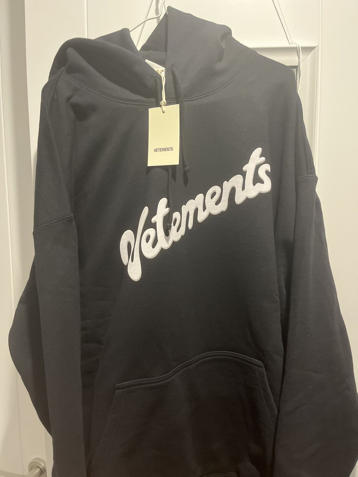 Vetements hotsell hoodie grailed