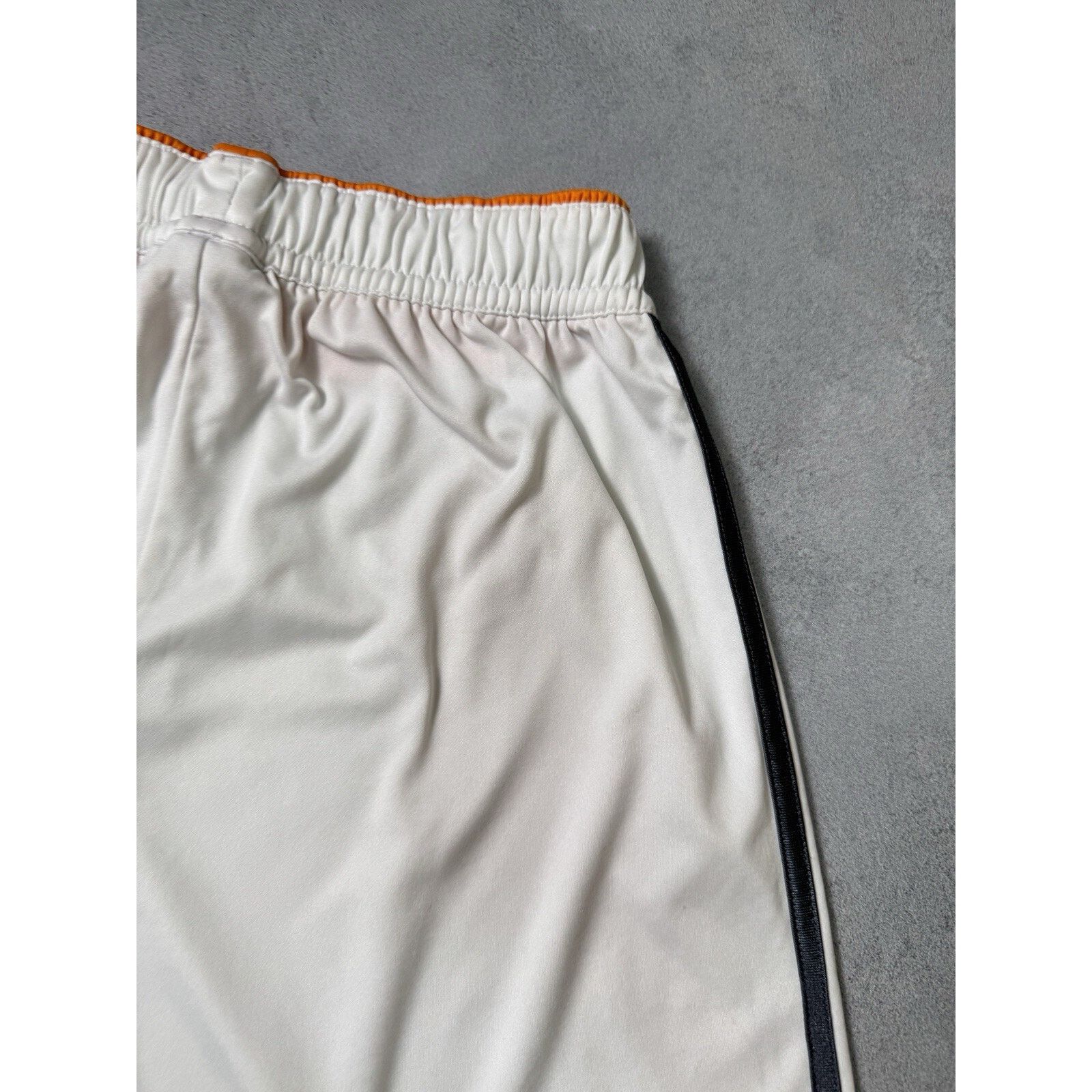 Adidas Adidas Real Madrid Soccer Shorts Football Size L White 2013 Size US 34 / EU 50 - 18 Thumbnail
