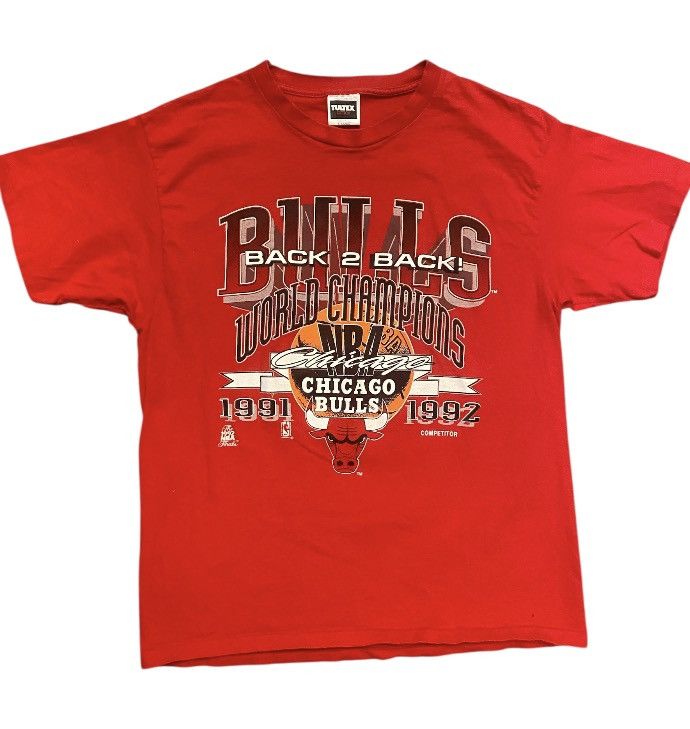 Tultex Vintage 1992’ Chicago Bulls Shirt Size US XL / EU 56 / 4 - 1 Thumbnail