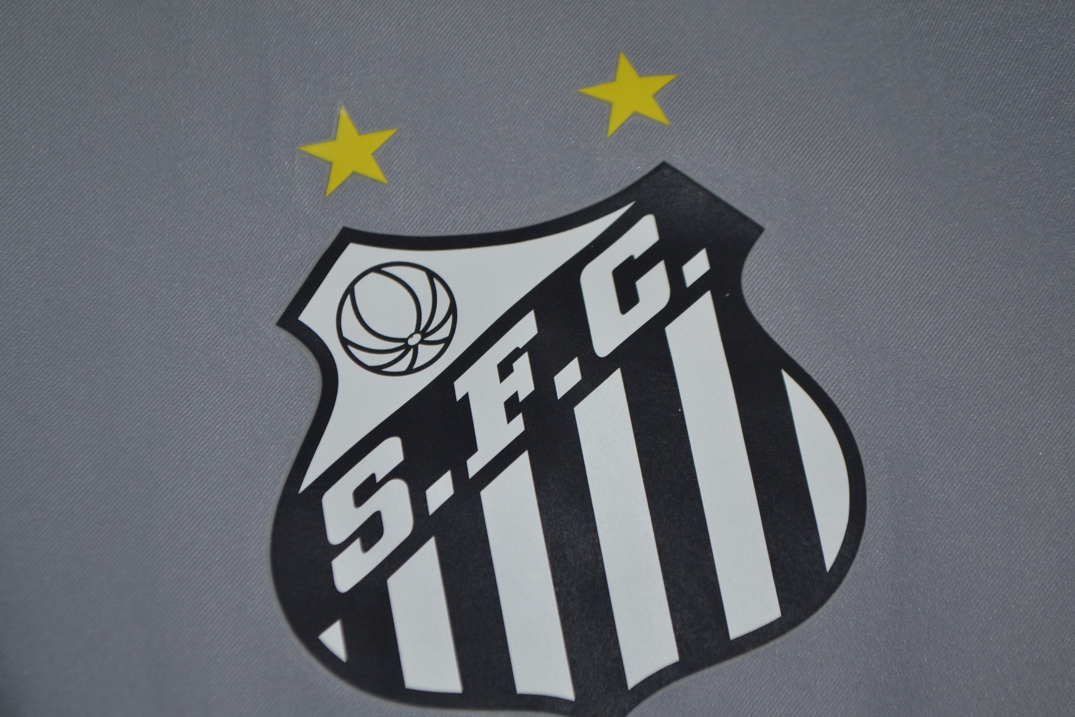 Nike Vintage FC Santos Player Issue Football Shorts Soccer Size US 32 / EU 48 - 7 Thumbnail