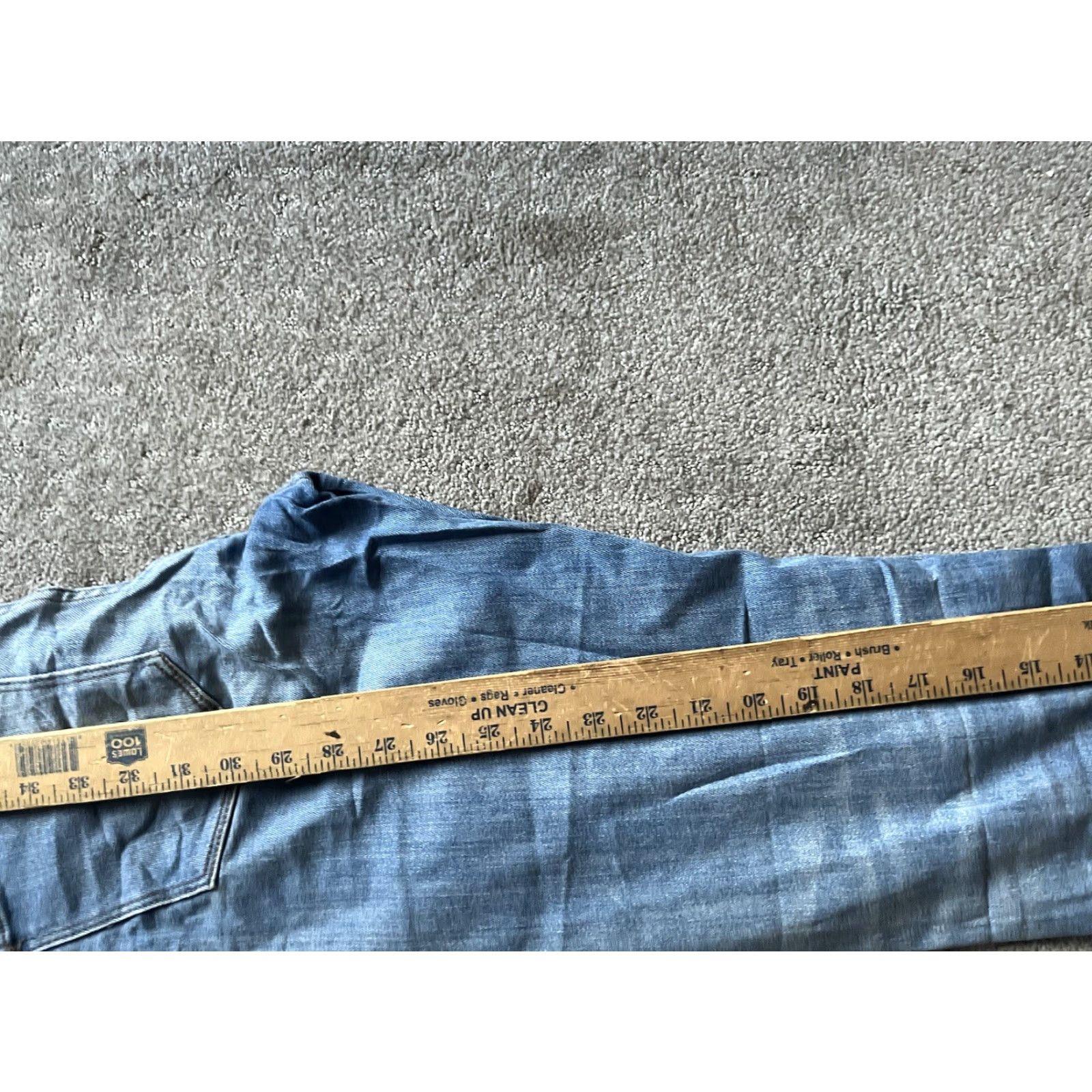 Banana Republic Banana Republic Premium Denim Jeans Straight Leg 28 Women Distressed Blue Cotton Blend Spandex 5-Pocket Regular Mid Rise Belt Loops Inseam 29.5 in Size 28" / US 6 / IT 42 - 8 Thumbnail