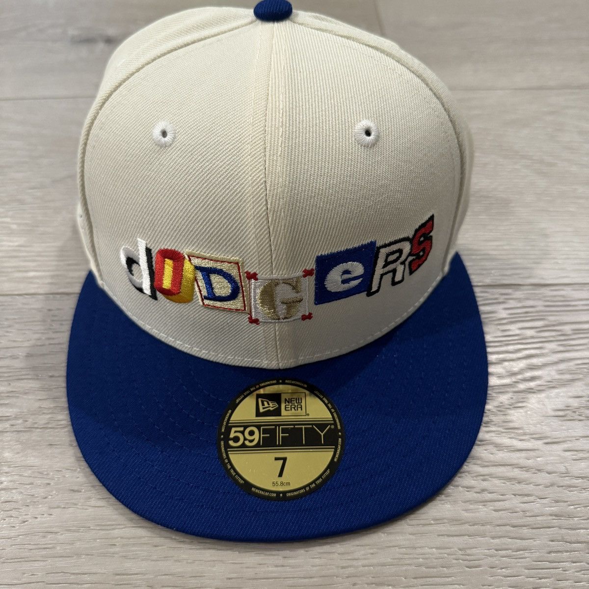 New Era Off White LA Dodgers 40th Side Patch New Era Fitted