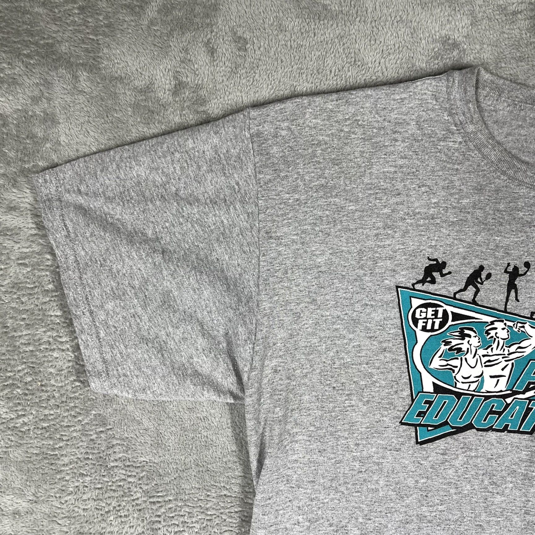 Vintage Unbranded T-Shirt Men Physical Education Get Fit Athletic Gray XL Short Sleeve Crew Neck Logo Shirt Size US XL / EU 56 / 4 - 2 Thumbnail