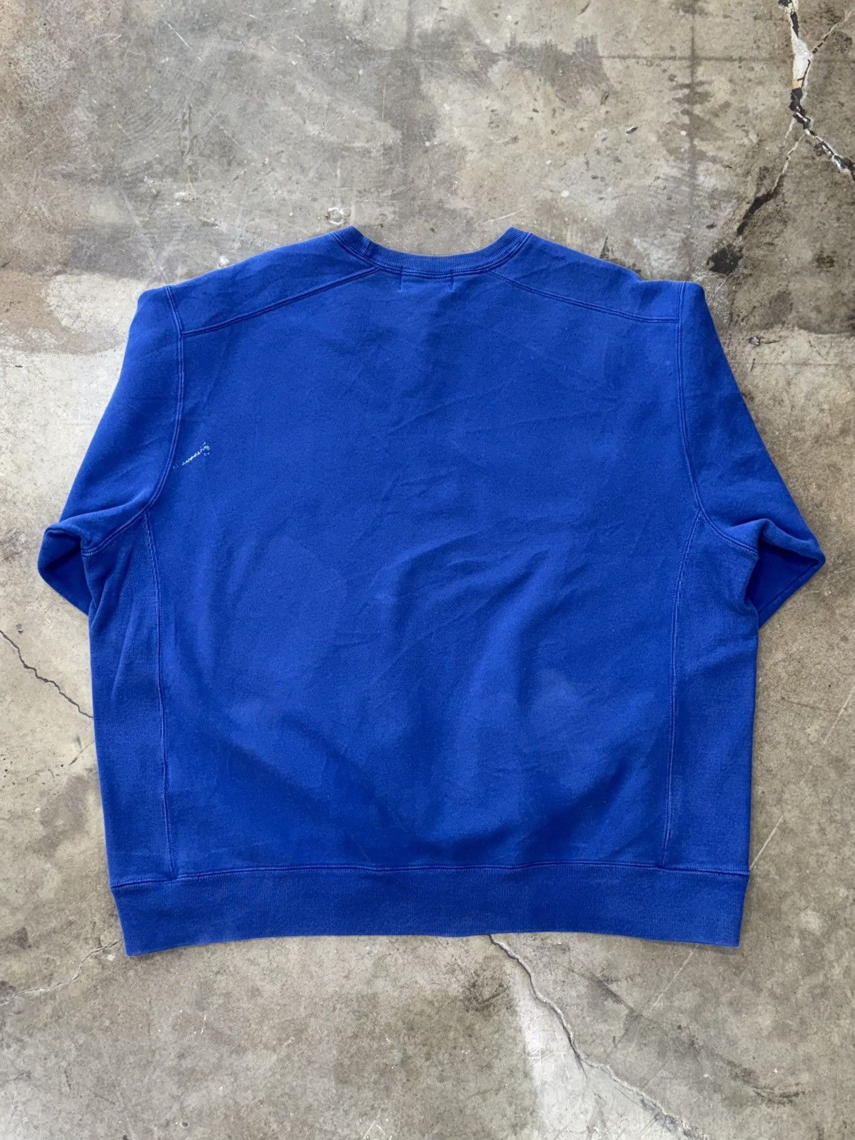 Vintage Vintage Eddie Bauer Navy Crewneck XL Size US XL / EU 56 / 4 - 4 Thumbnail