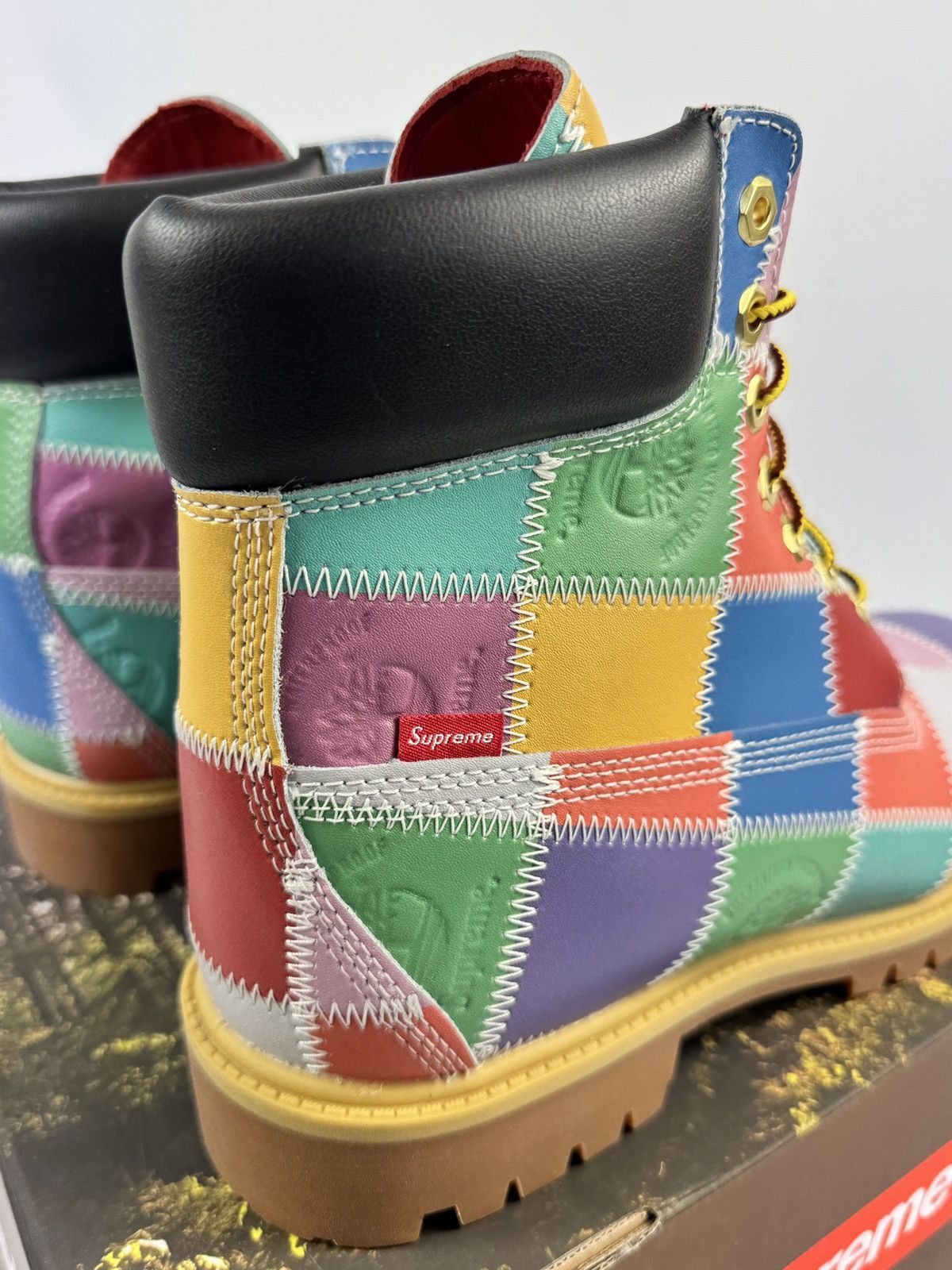 Timberland x SUPREME 6’’ PATCHWORK WATERPROOF BOOTS Size US 9.5 / EU 42-43 - 5 Thumbnail