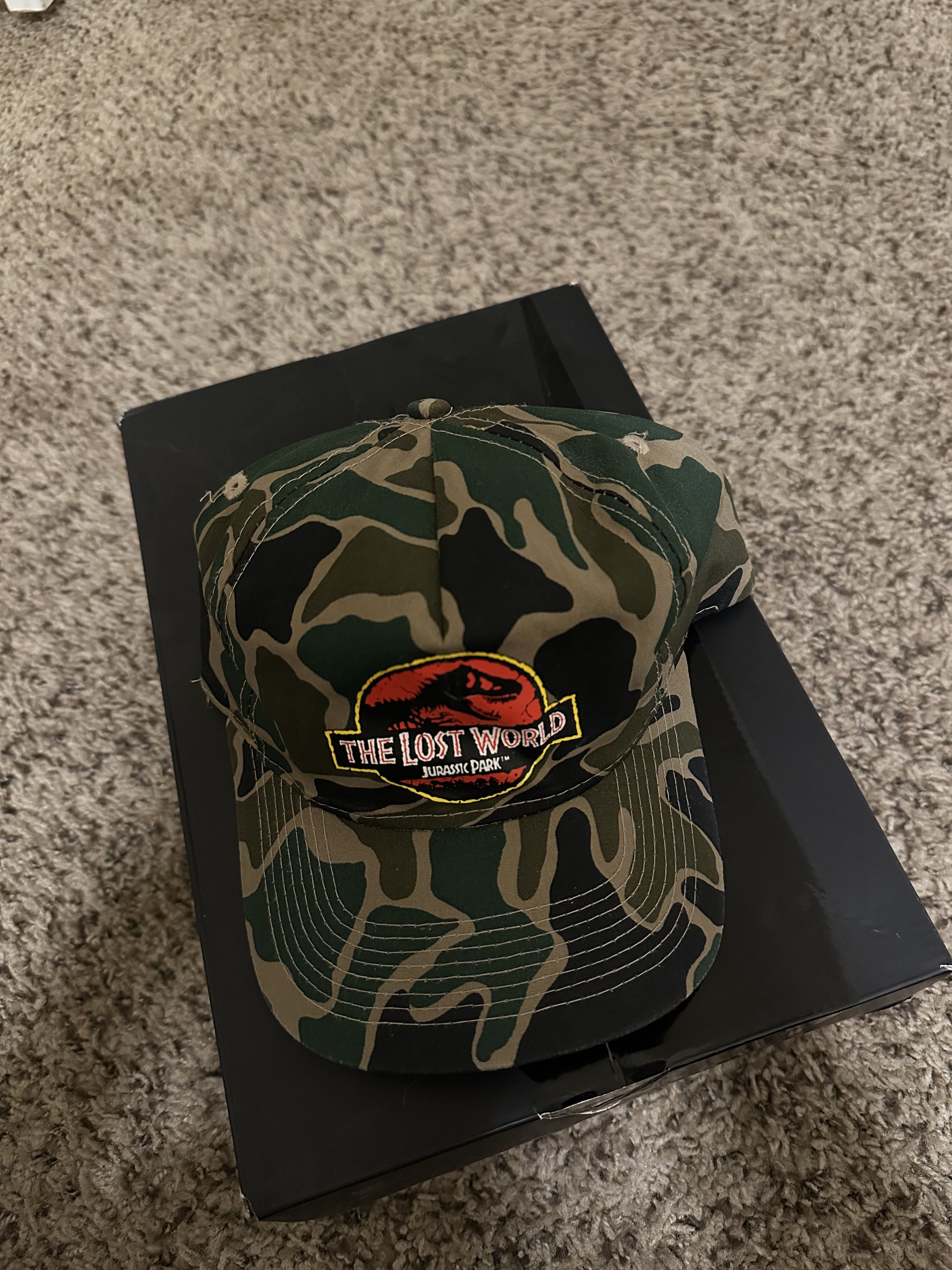 Other Rare Vintage 1997 Jurassic Park Hat Size ONE SIZE - 1 Thumbnail