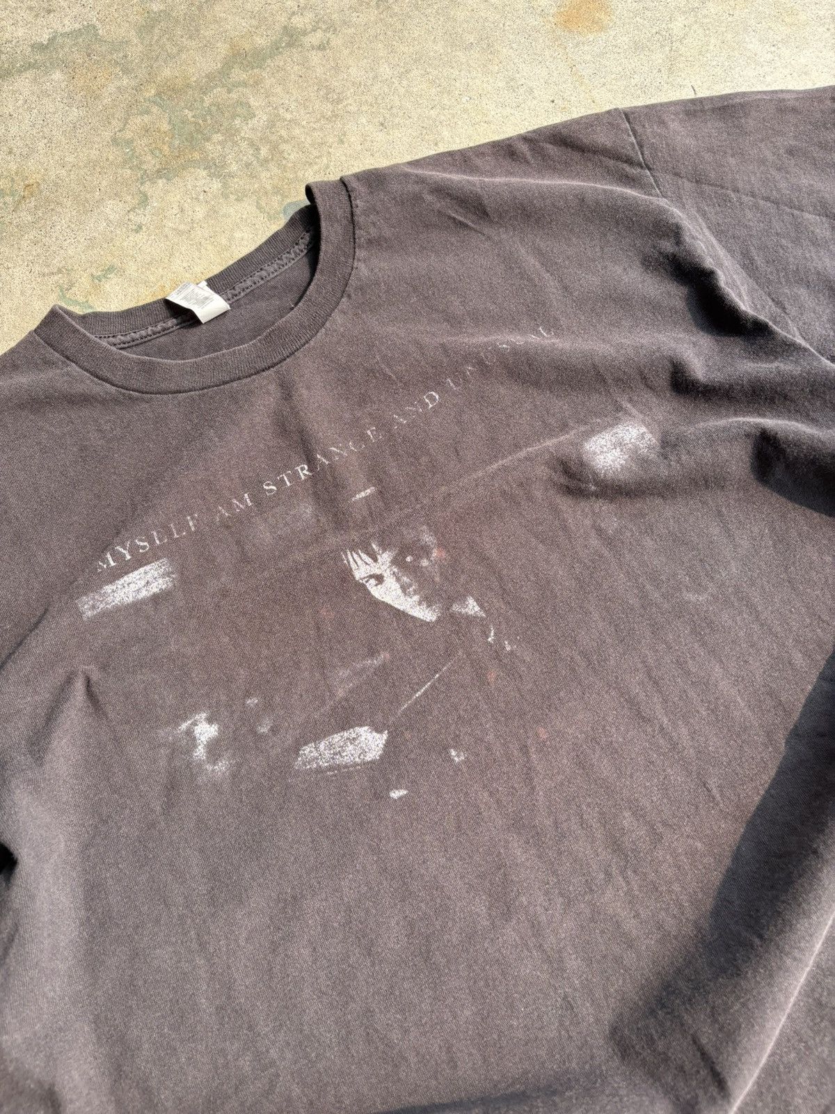 Other Vintage The Strangers Boxy Horror Movie Faded Black Tee Size US L / EU 52-54 / 3 - 3 Thumbnail