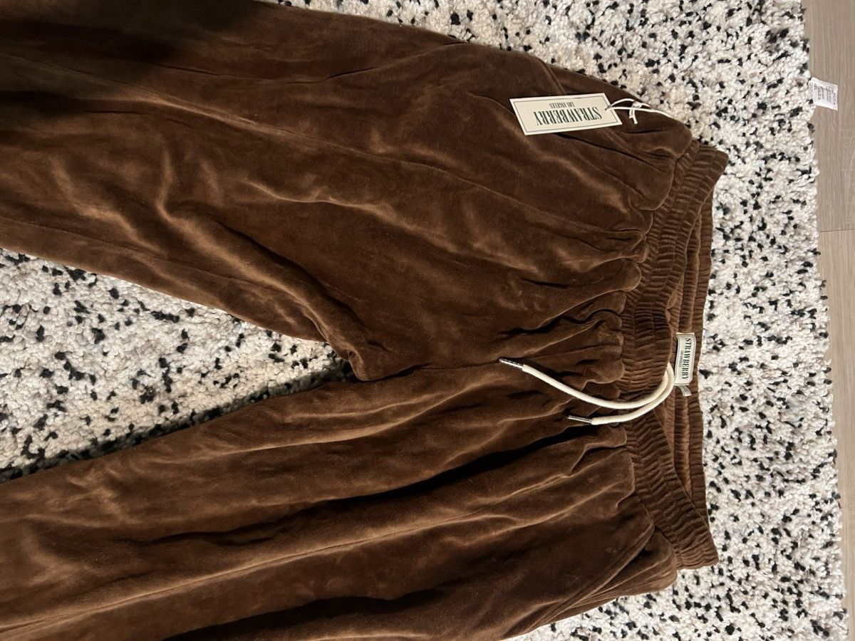 Strawberry Strawberry - Velour Sweatpants Size US 38 / EU 54 - 4 Thumbnail