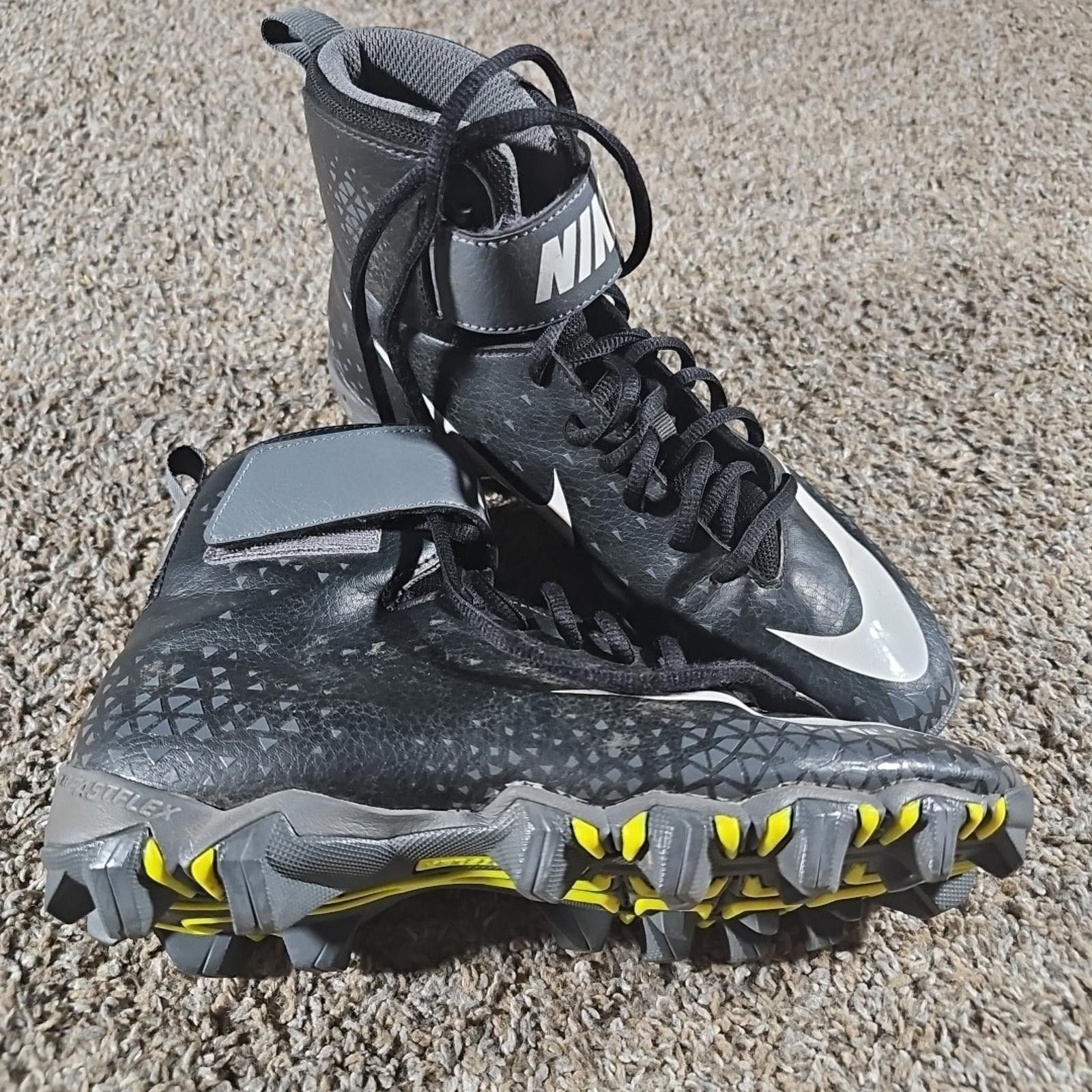 Nike Nike Fastflex Cleats 6Y Black Gray used 880133-002 Size ONE SIZE - 1 Thumbnail