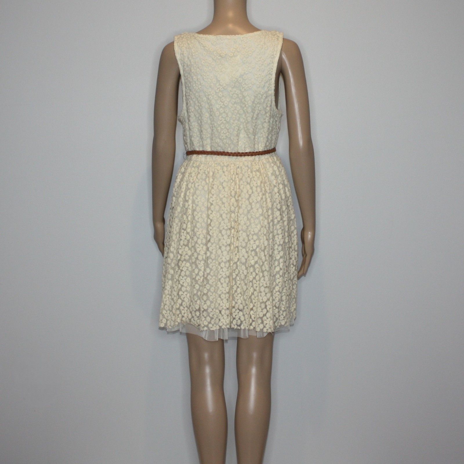 Other Others Follow Lost Moxie Cream Lace Dress size Large NWT $76 Size L / US 10 / IT 46 - 9 Thumbnail