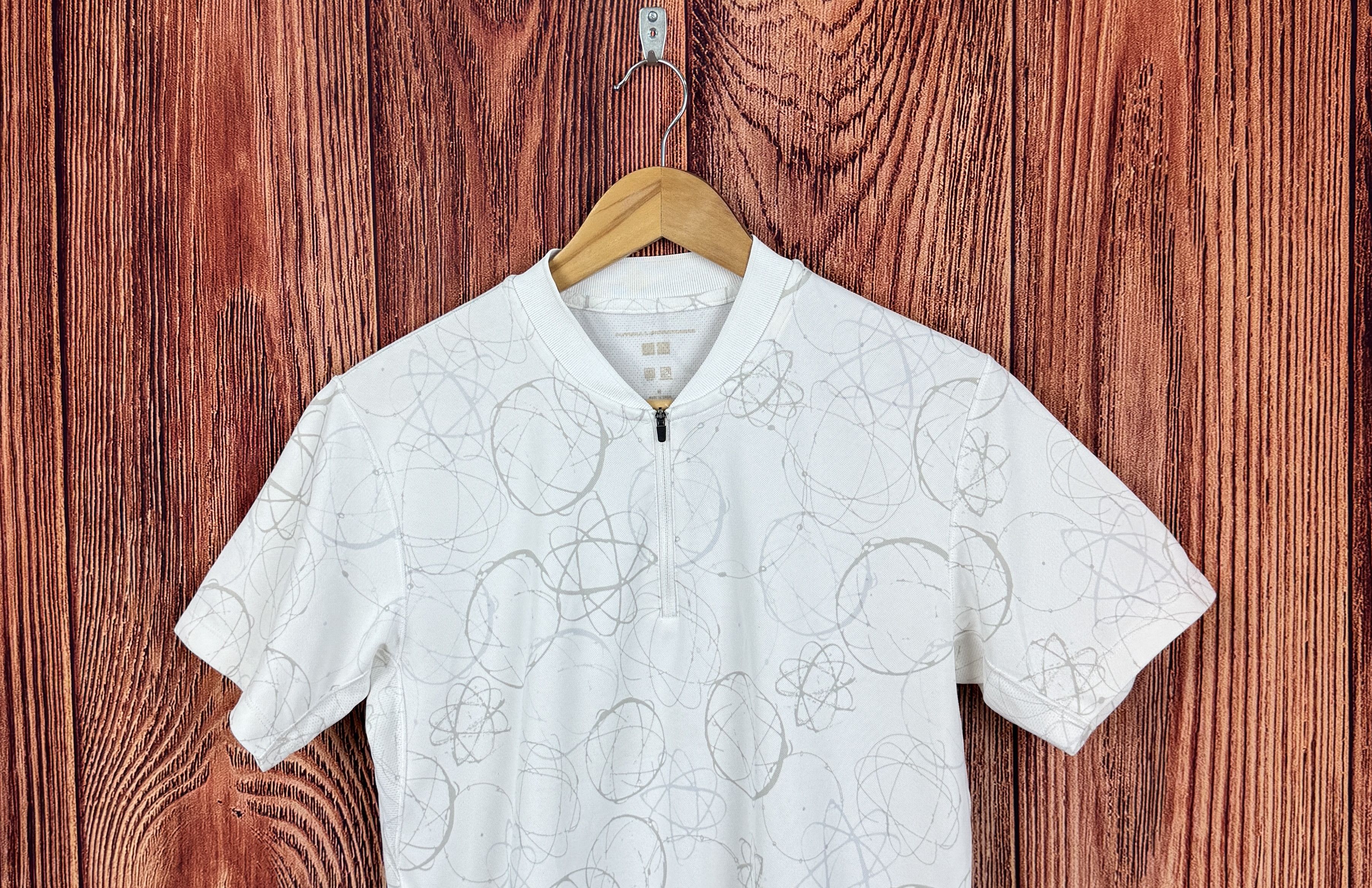 Uniqlo Uniqlo x Futura Laboratories Half Zip DRY-EX Tee Size US M / EU 48-50 / 2 - 2 Thumbnail