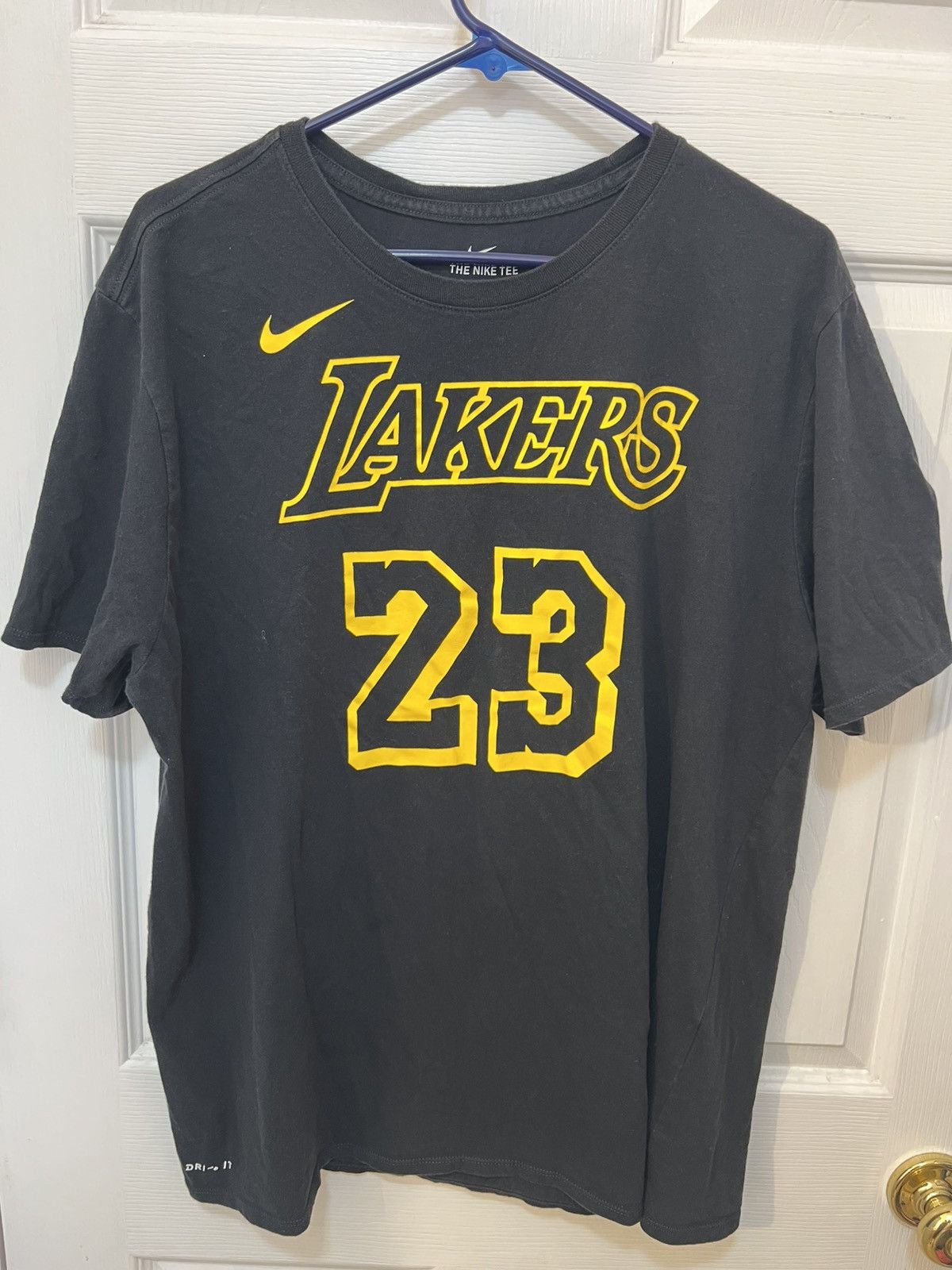 Nike Nike Los Angeles Lakers LeBron James Jersey T Shirt Size US XXL / EU 58 / 5 - 1 Thumbnail