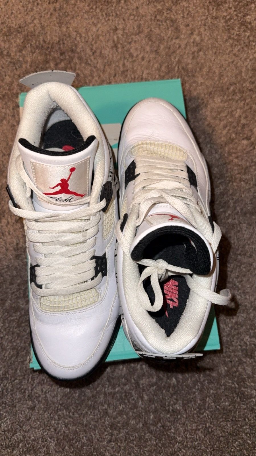 Jordan Brand Jordan 4 white cement - 2016 Size US 9 / EU 42 - 2 Thumbnail