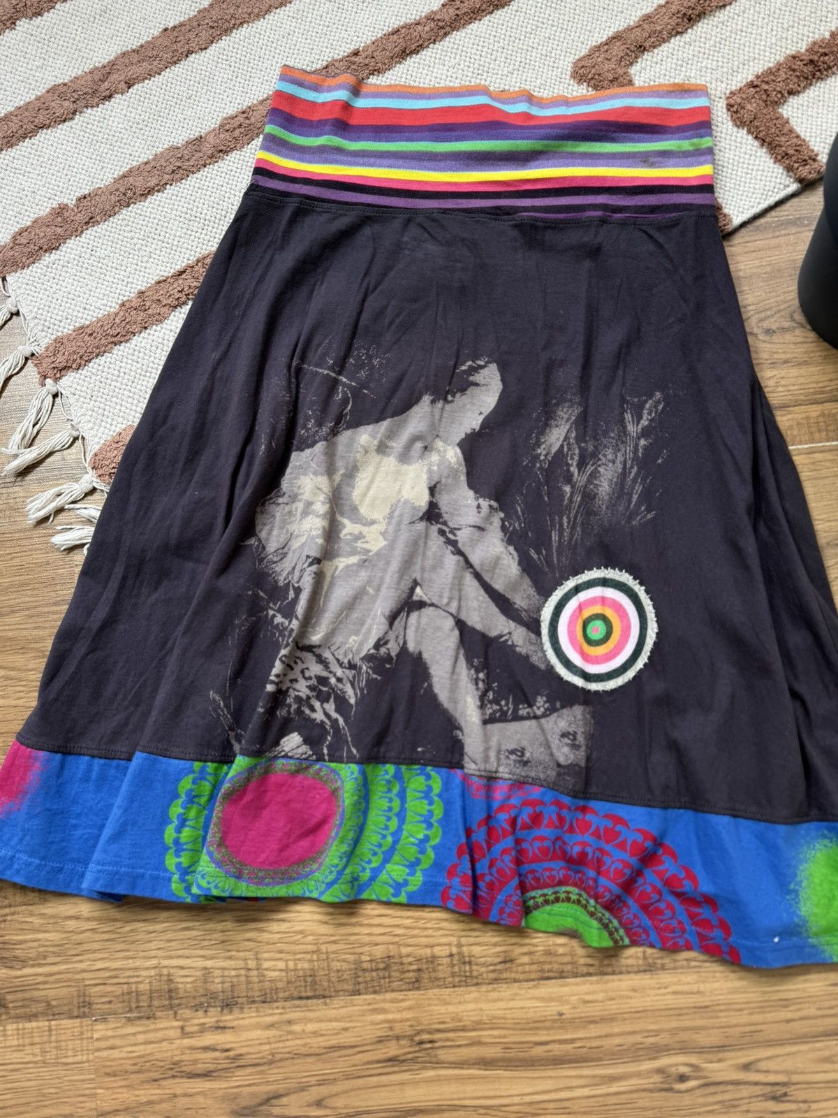 Desigual VINTAGE DESIGUAL AVANT GARDE FACES SKIRT Size 28" / US 6 / IT 42 - 4 Thumbnail