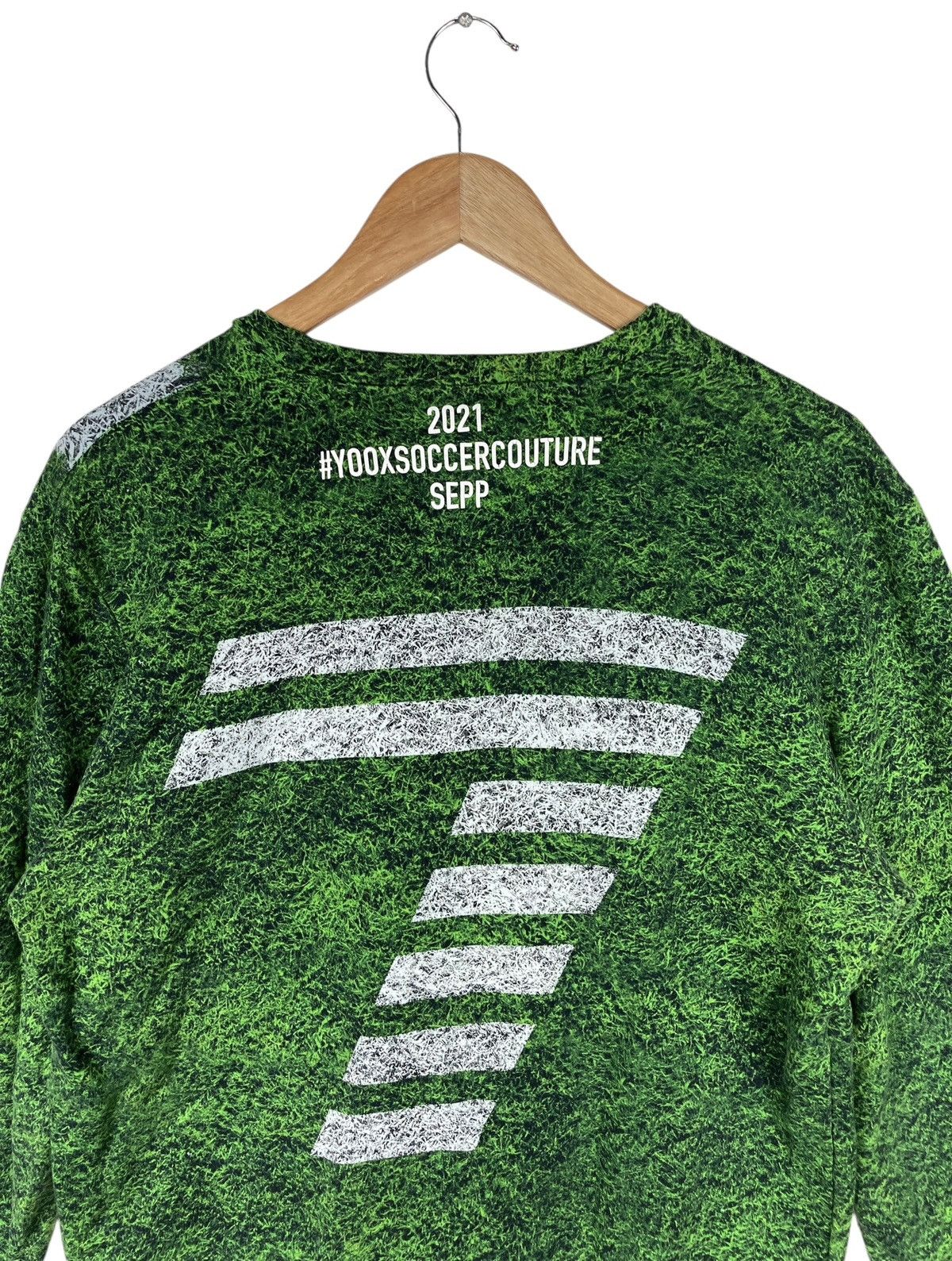 Emporio Armani EA7 Emporio Armani X Yoox By Sepp Football Couture Italy Size US M / EU 48-50 / 2 - 5 Thumbnail